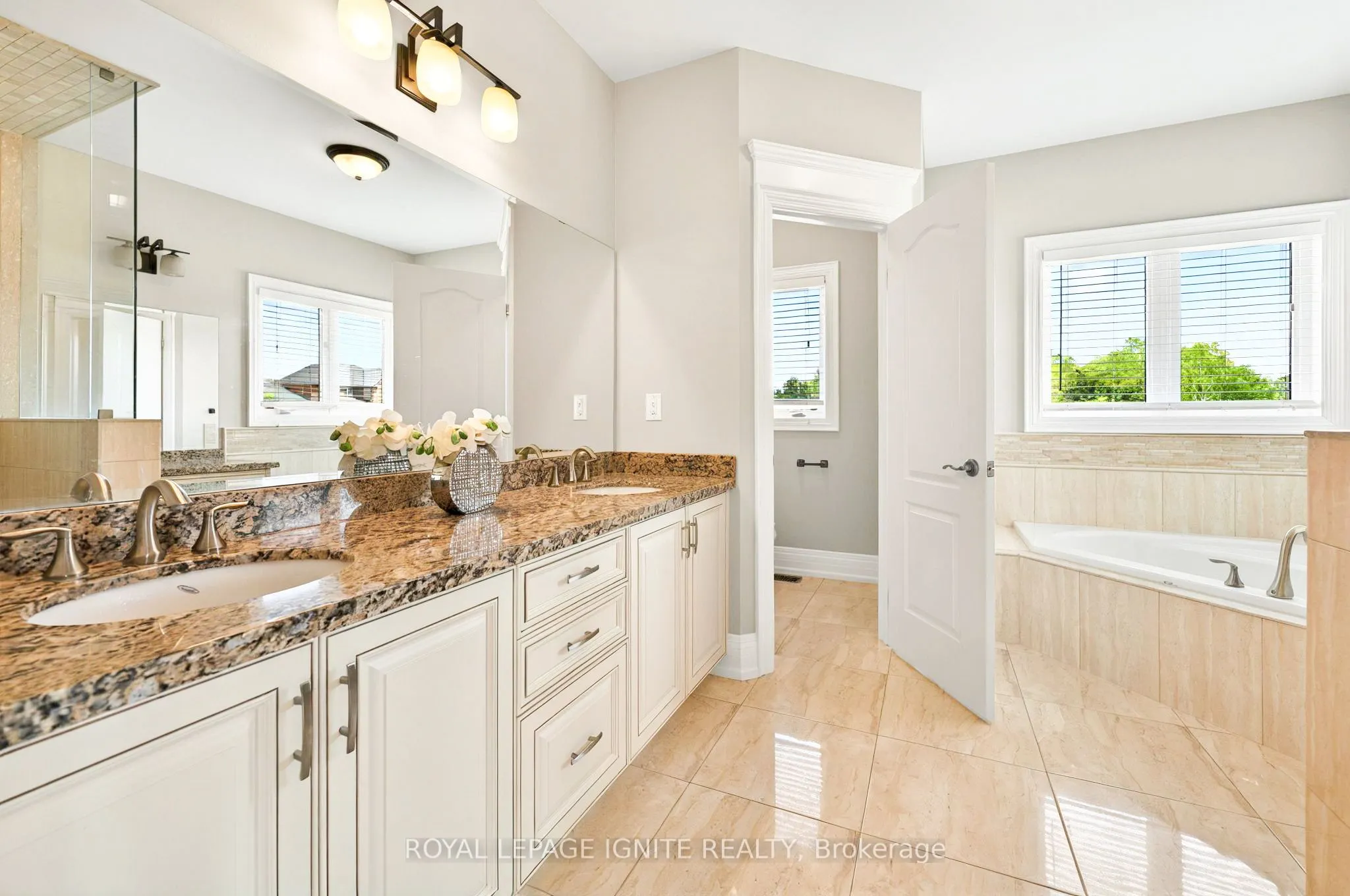 23 Spruceview Place