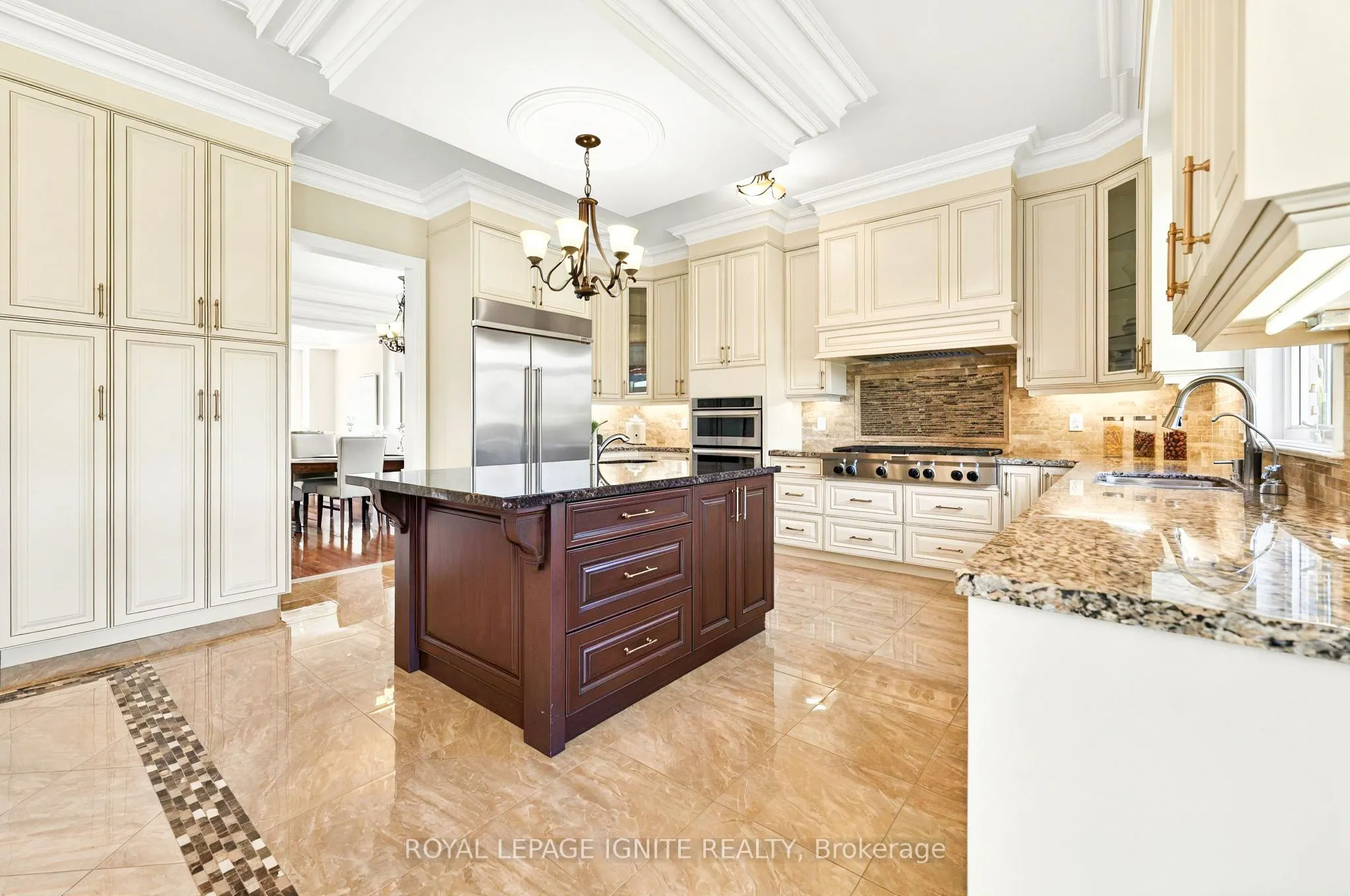 23 Spruceview Place