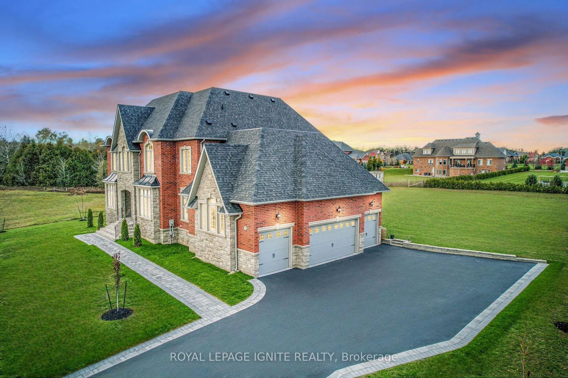 23 Spruceview Place