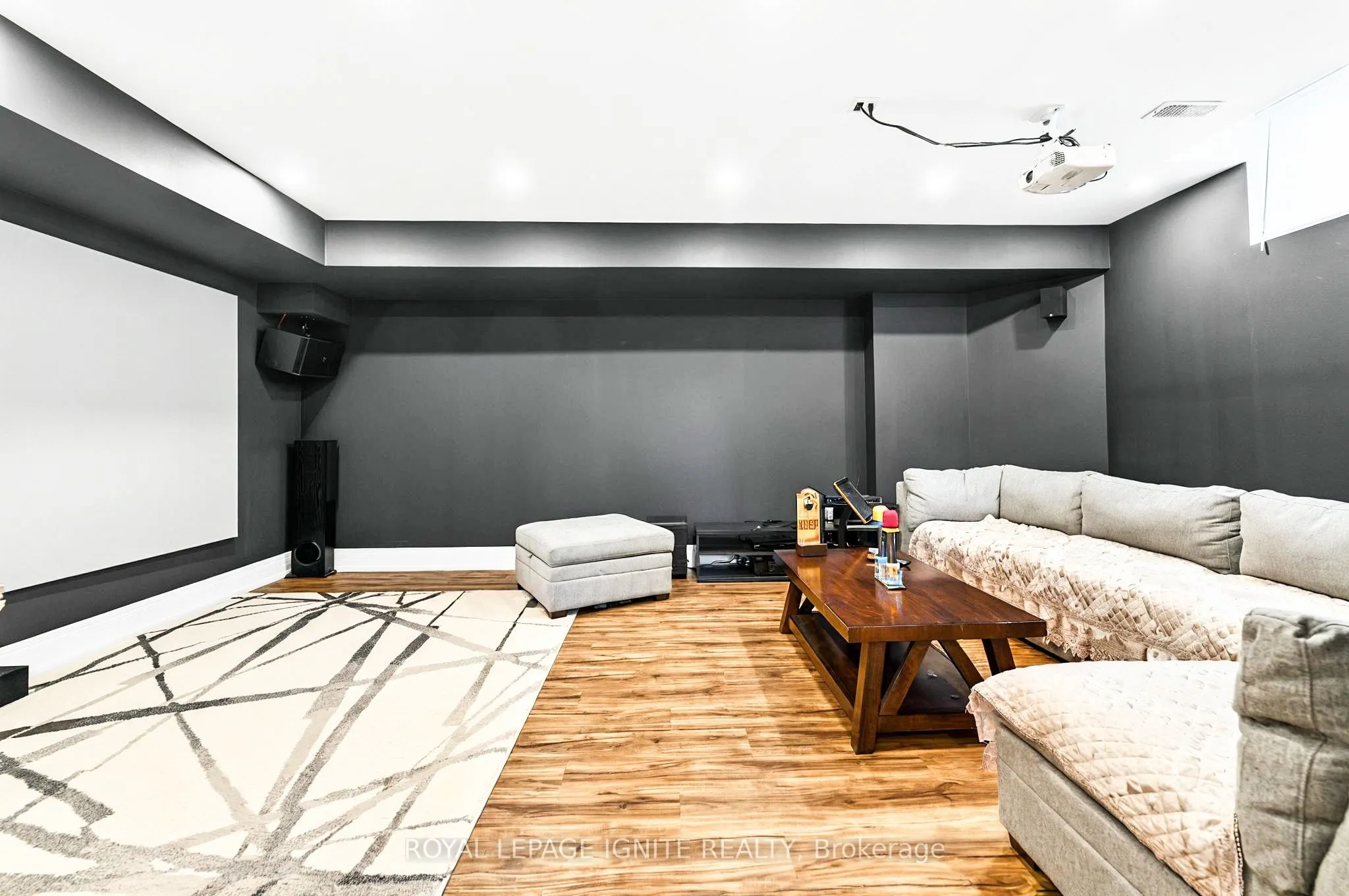 23 Spruceview Place