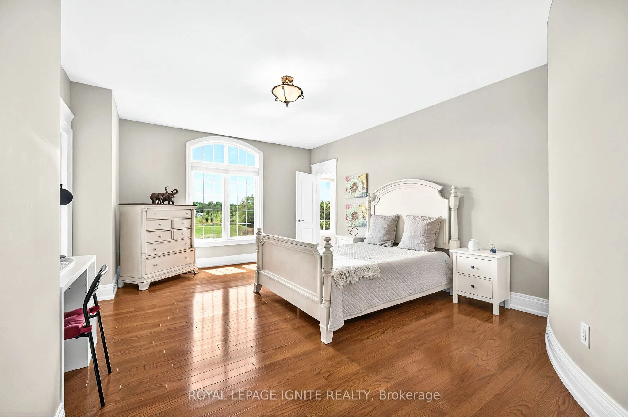 23 Spruceview Place