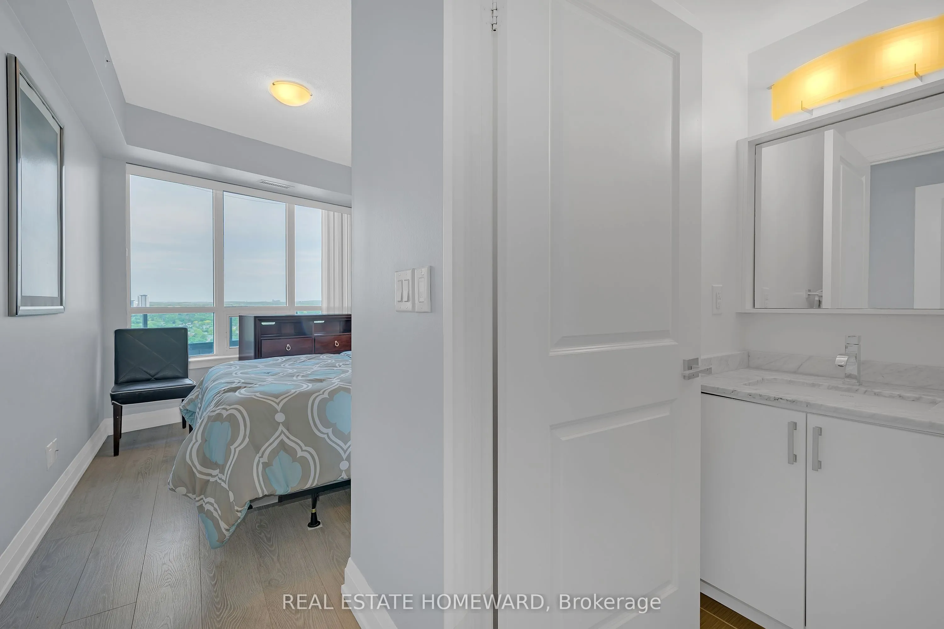 7161 Yonge Street #1525