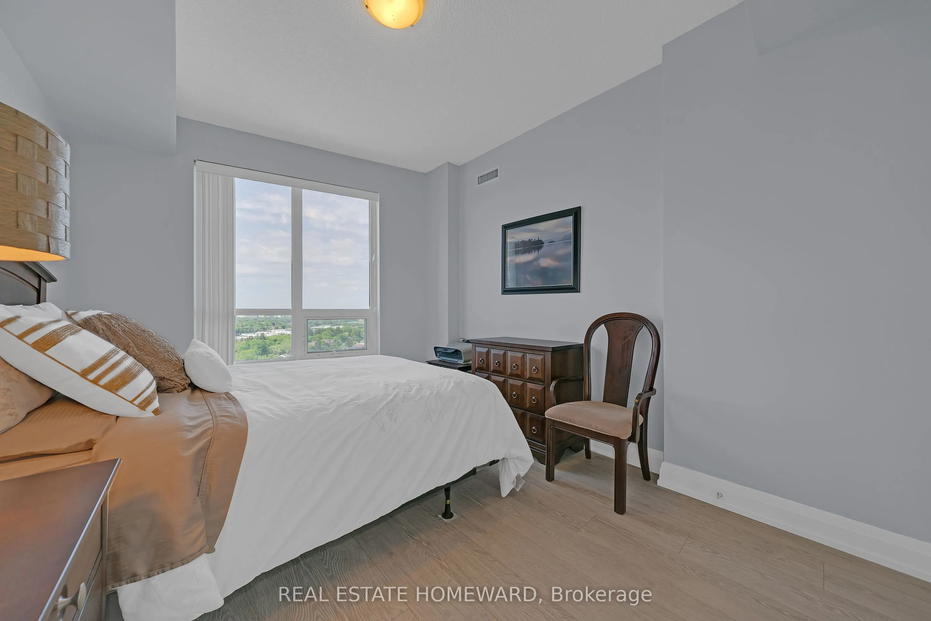 7161 Yonge Street #1525