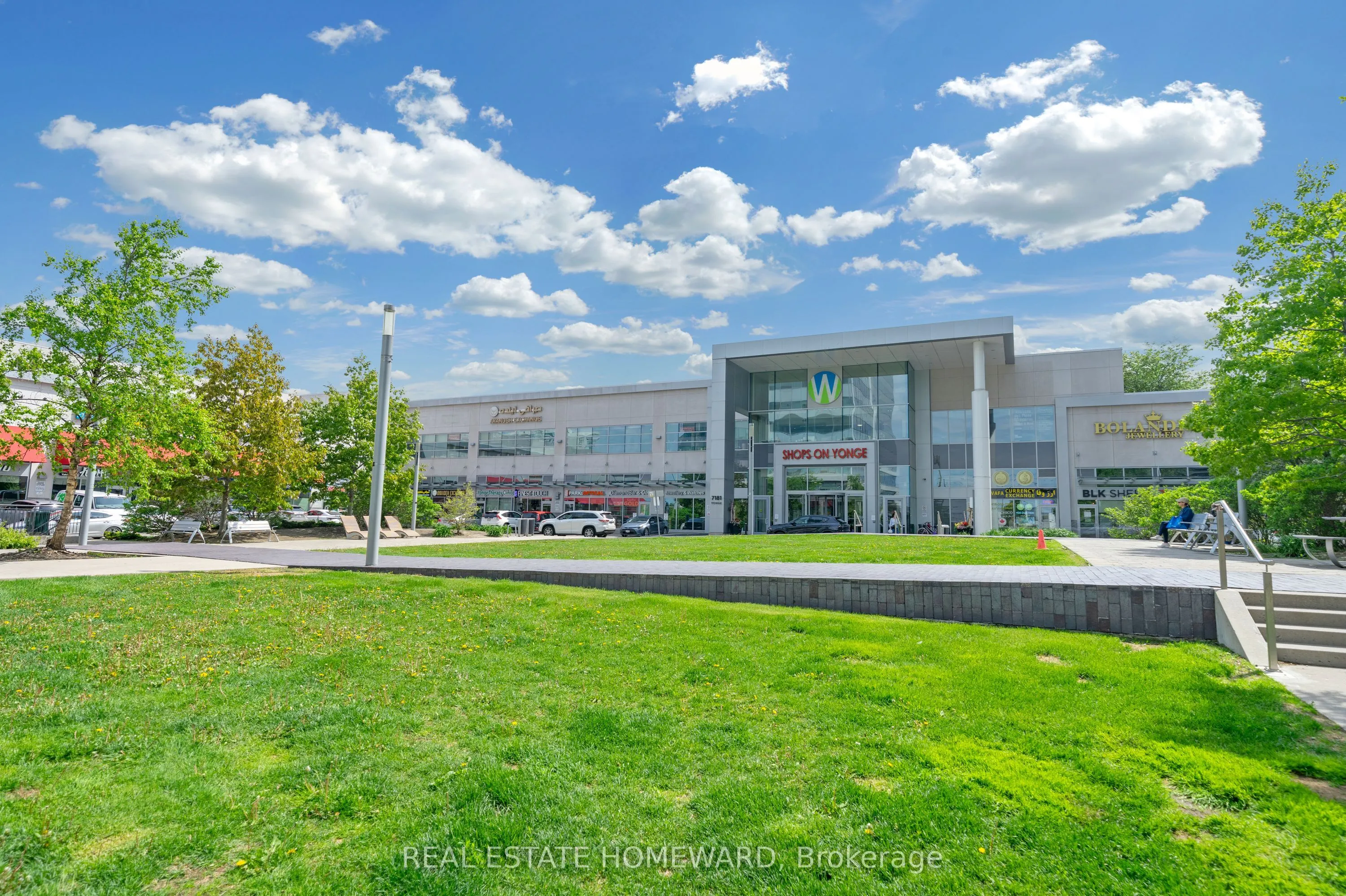 7161 Yonge Street #1525