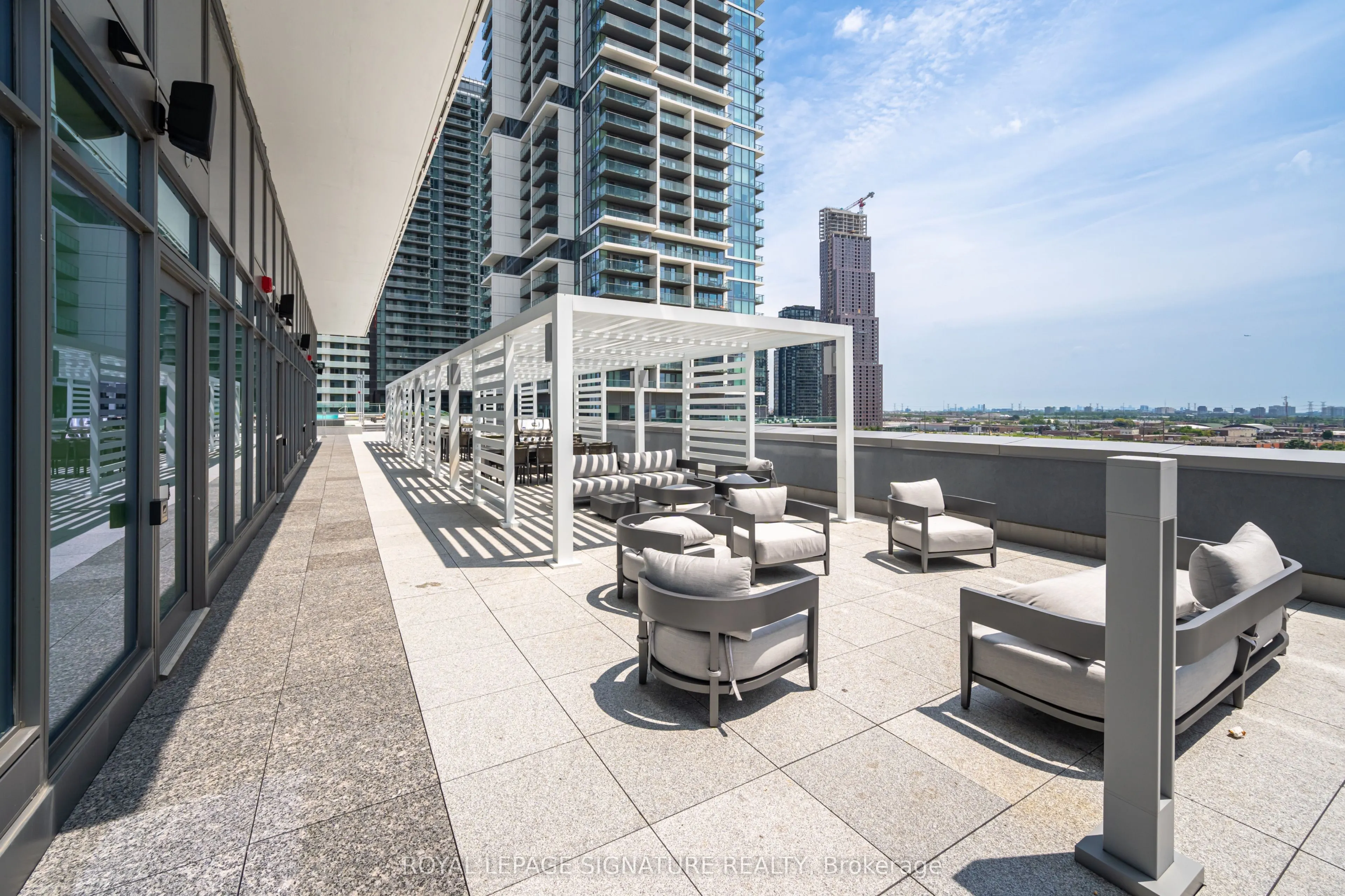 7890 Jane Street #4508