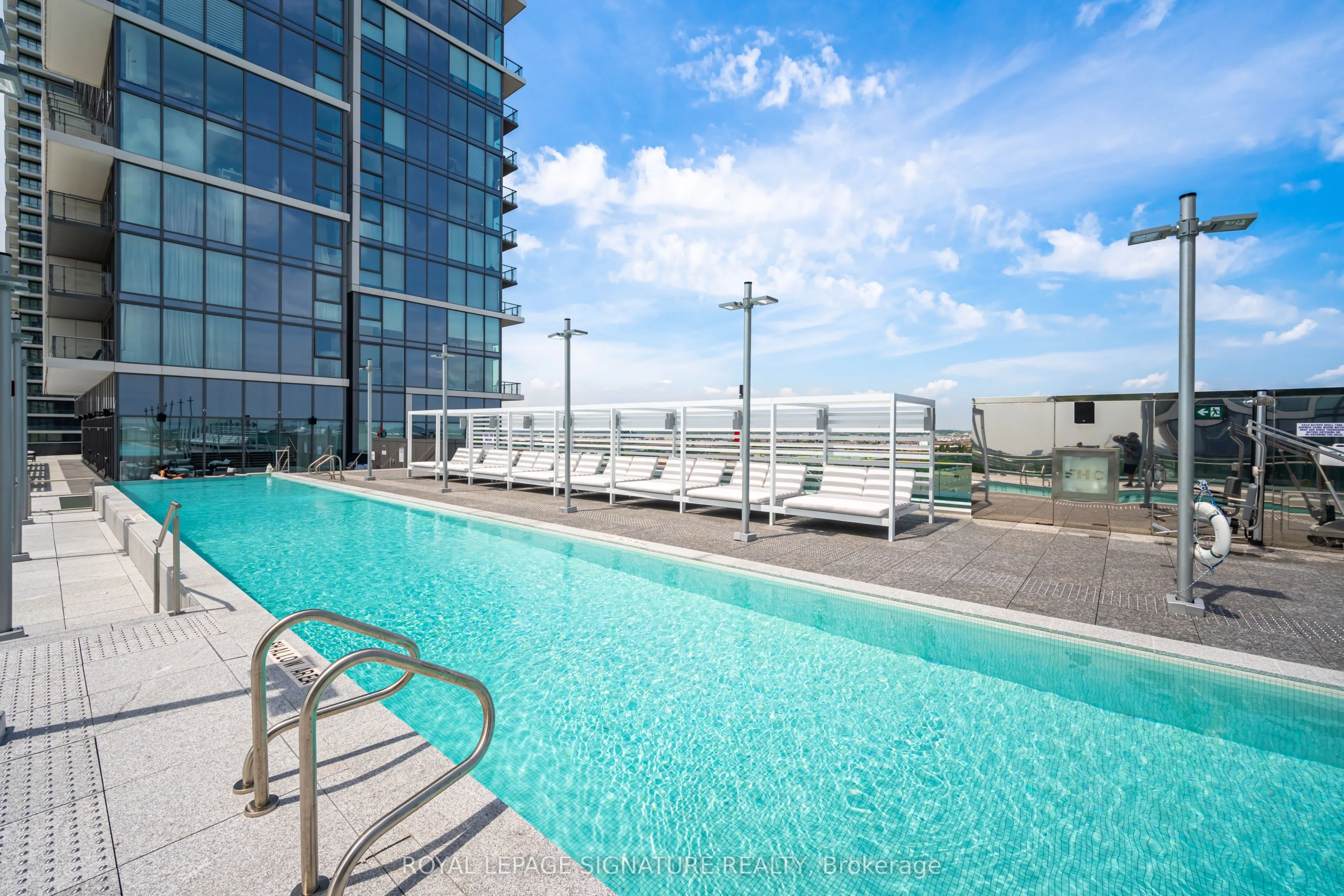 7890 Jane Street #4508