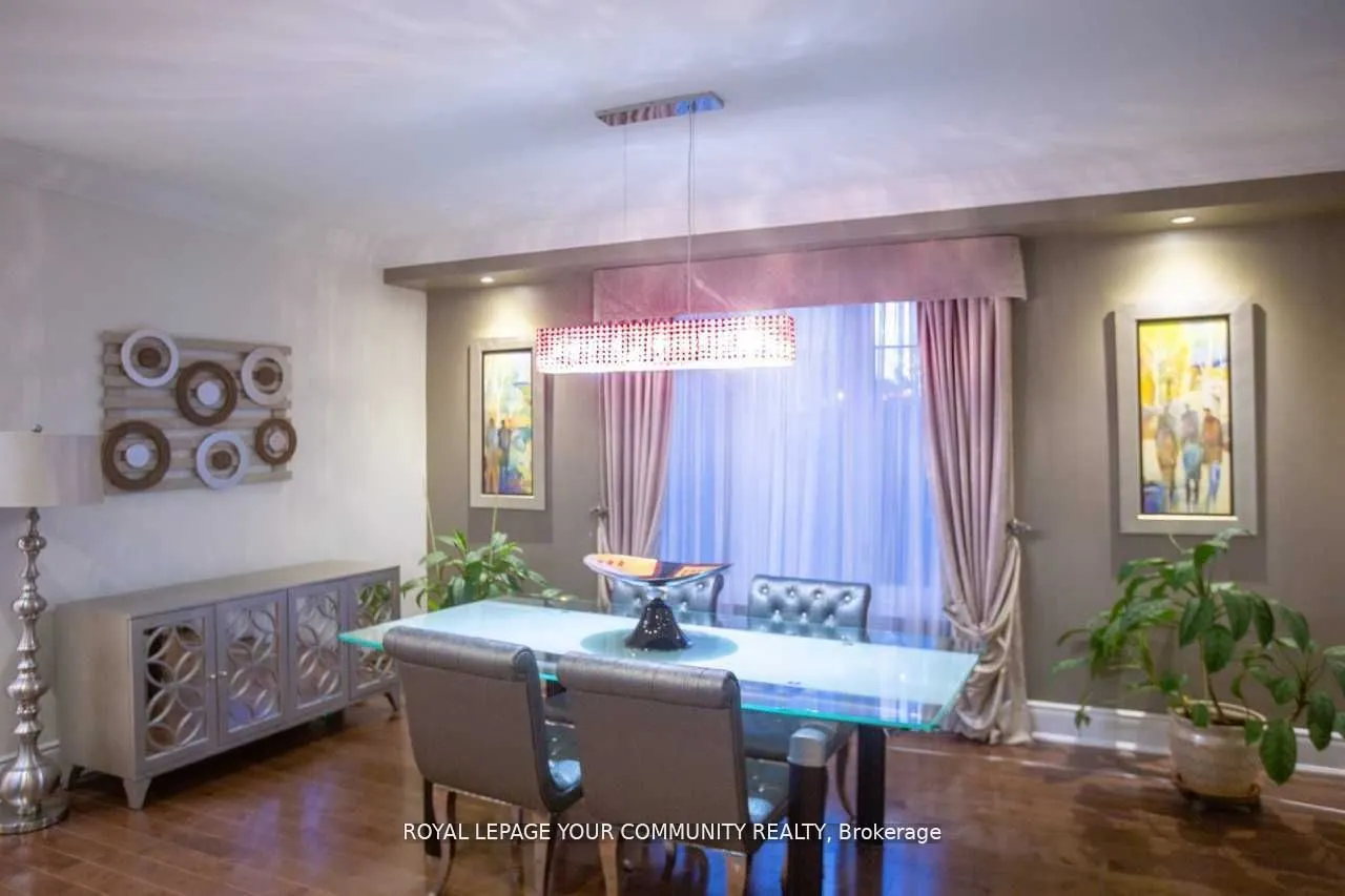 35 Vandervoort Drive