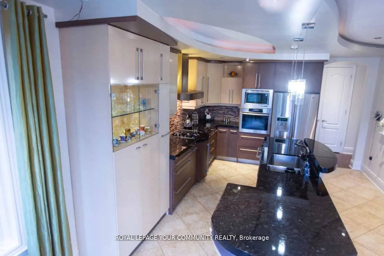 35 Vandervoort Drive