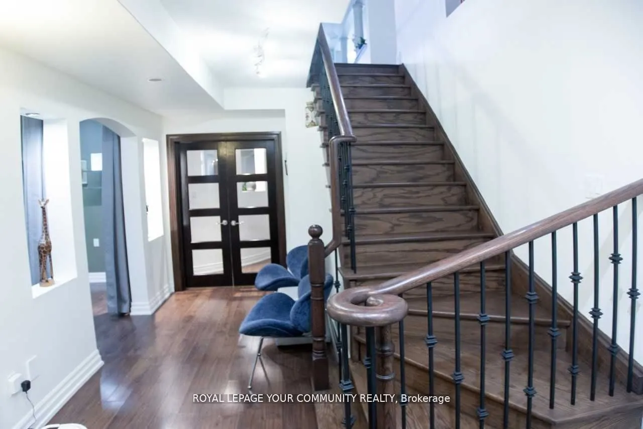 35 Vandervoort Drive