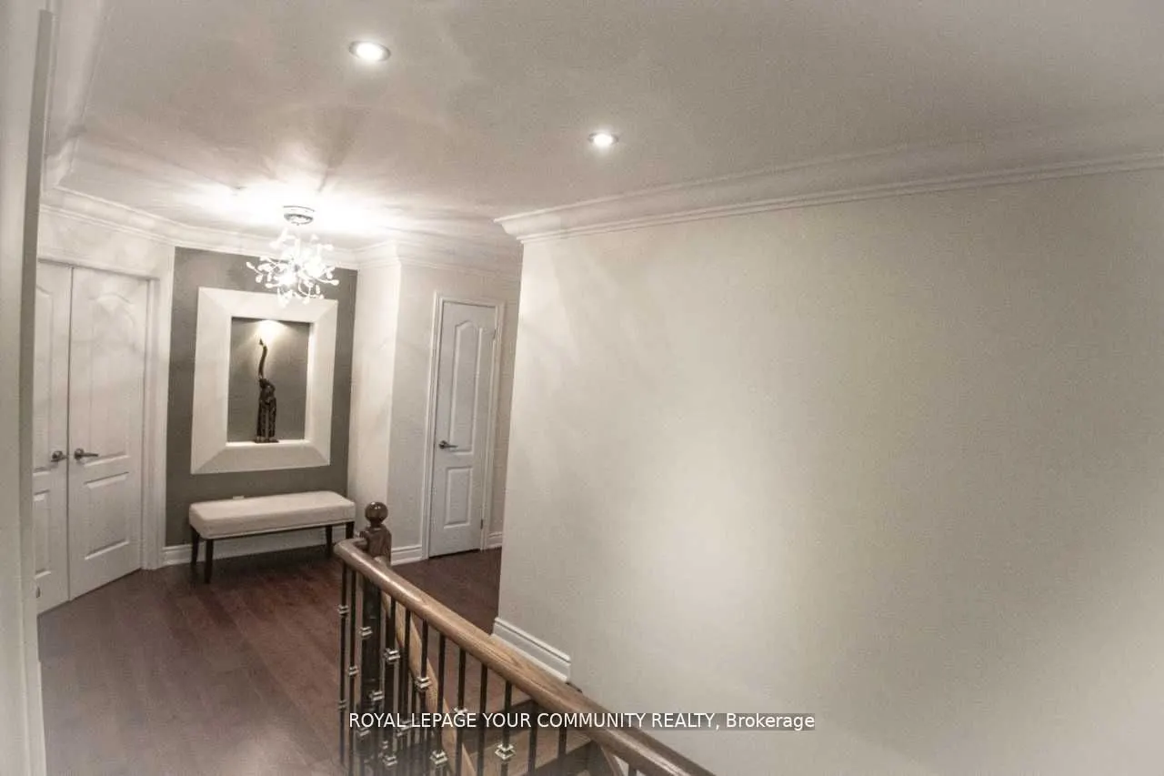 35 Vandervoort Drive