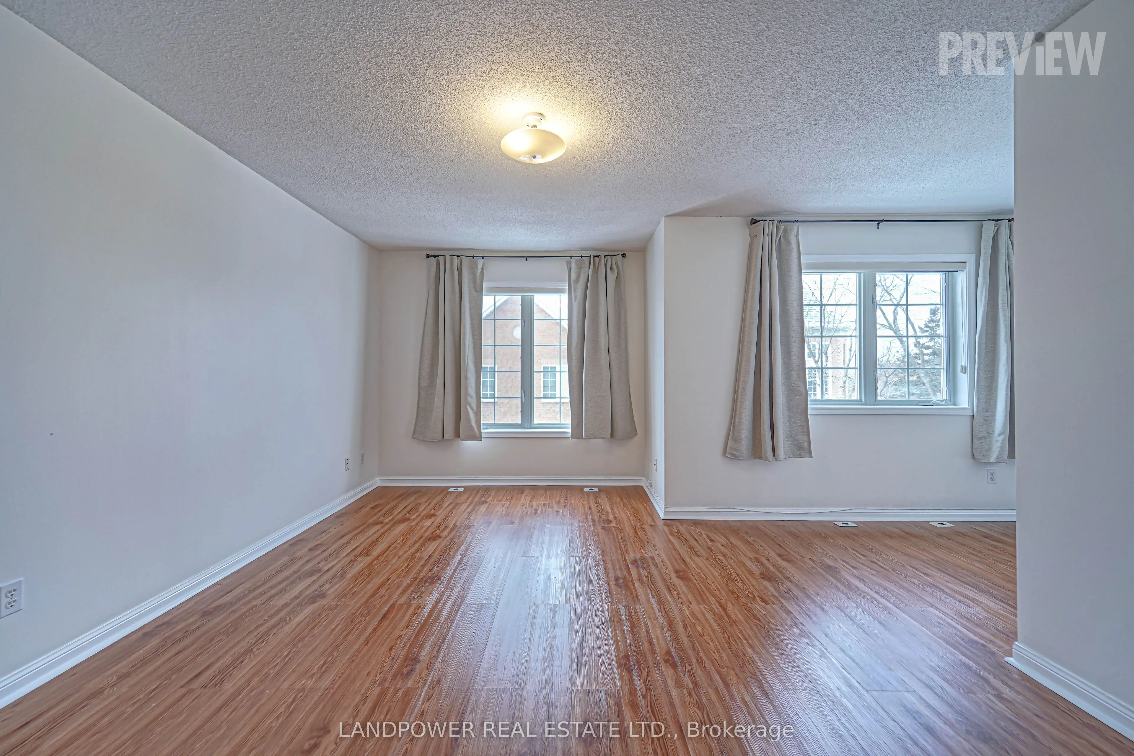 18 St Moritz Way, #2
