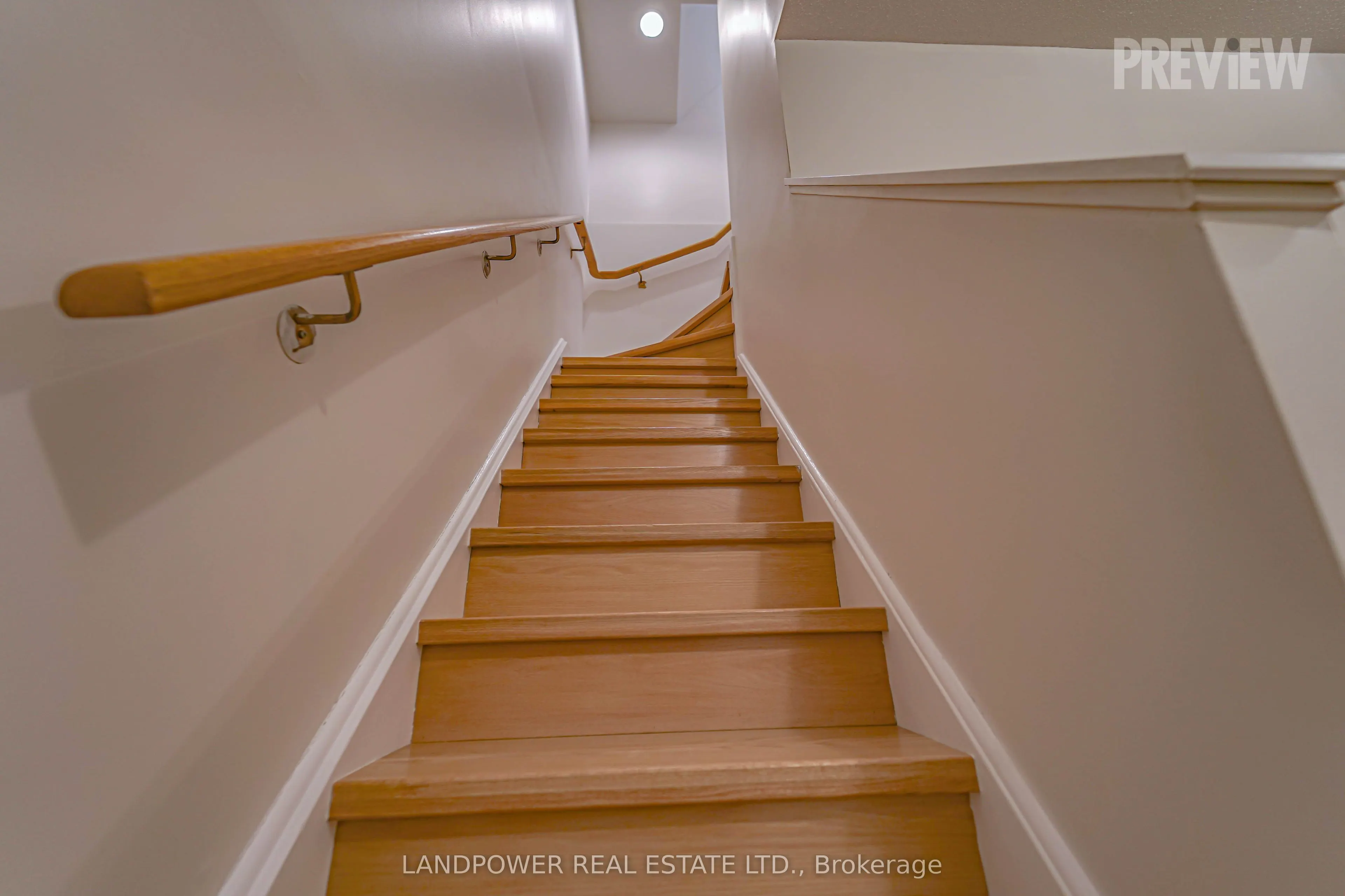 18 St Moritz Way, #2