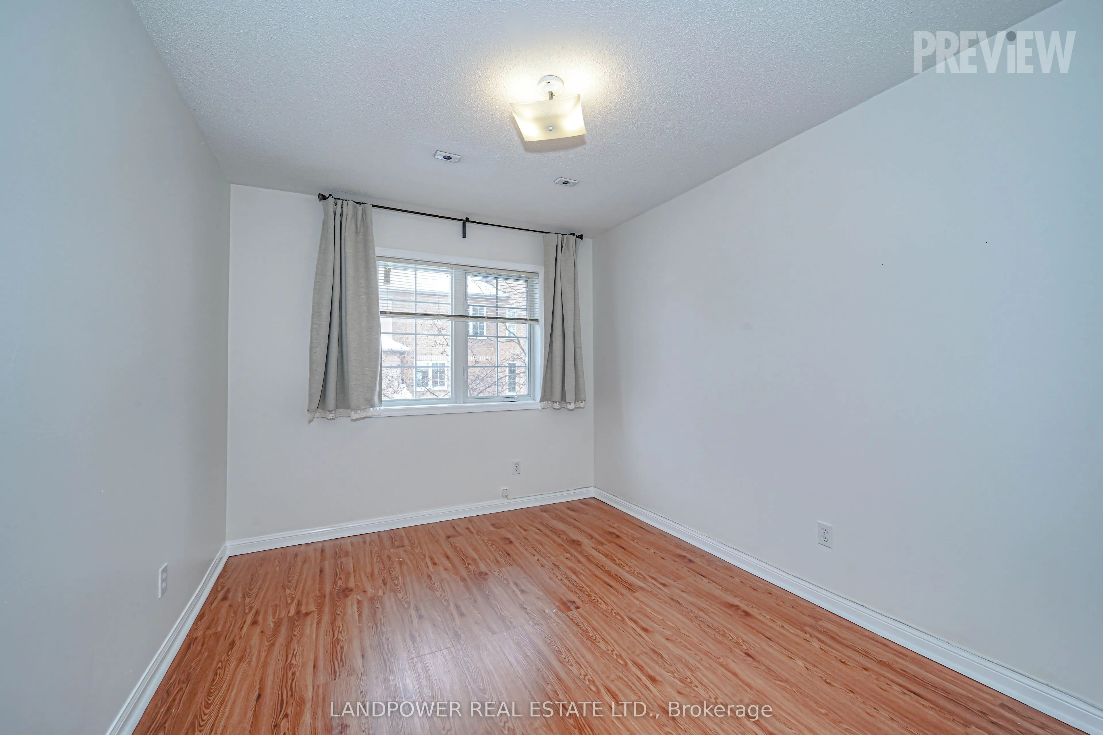 18 St Moritz Way, #2