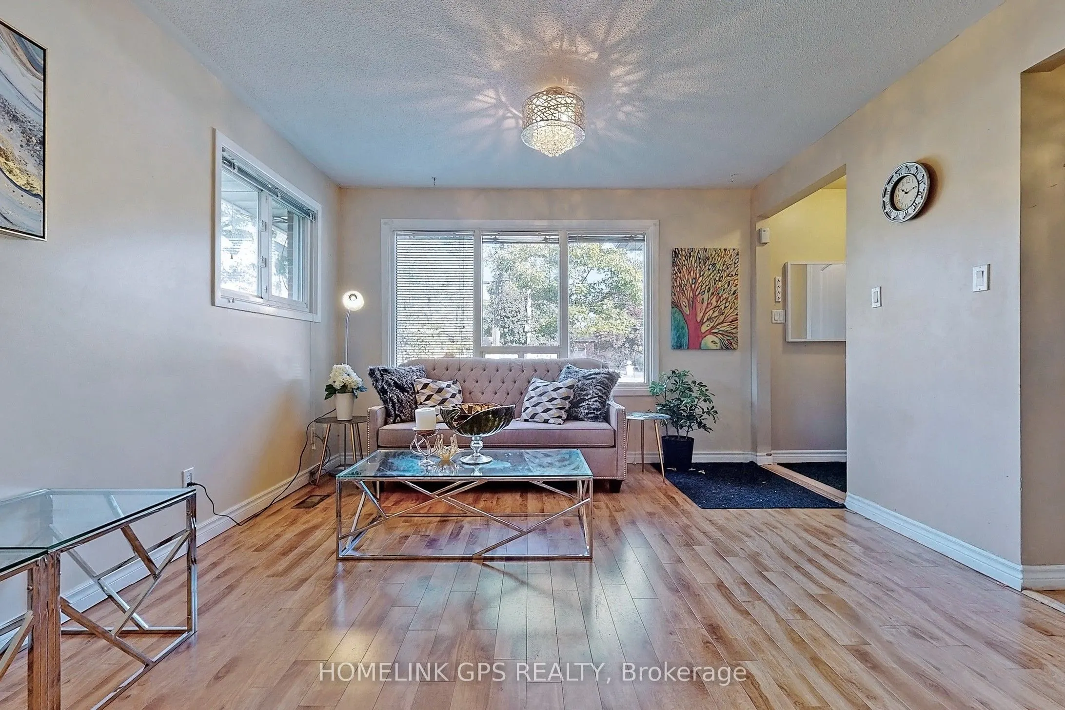 267 Elgin Mills Road W