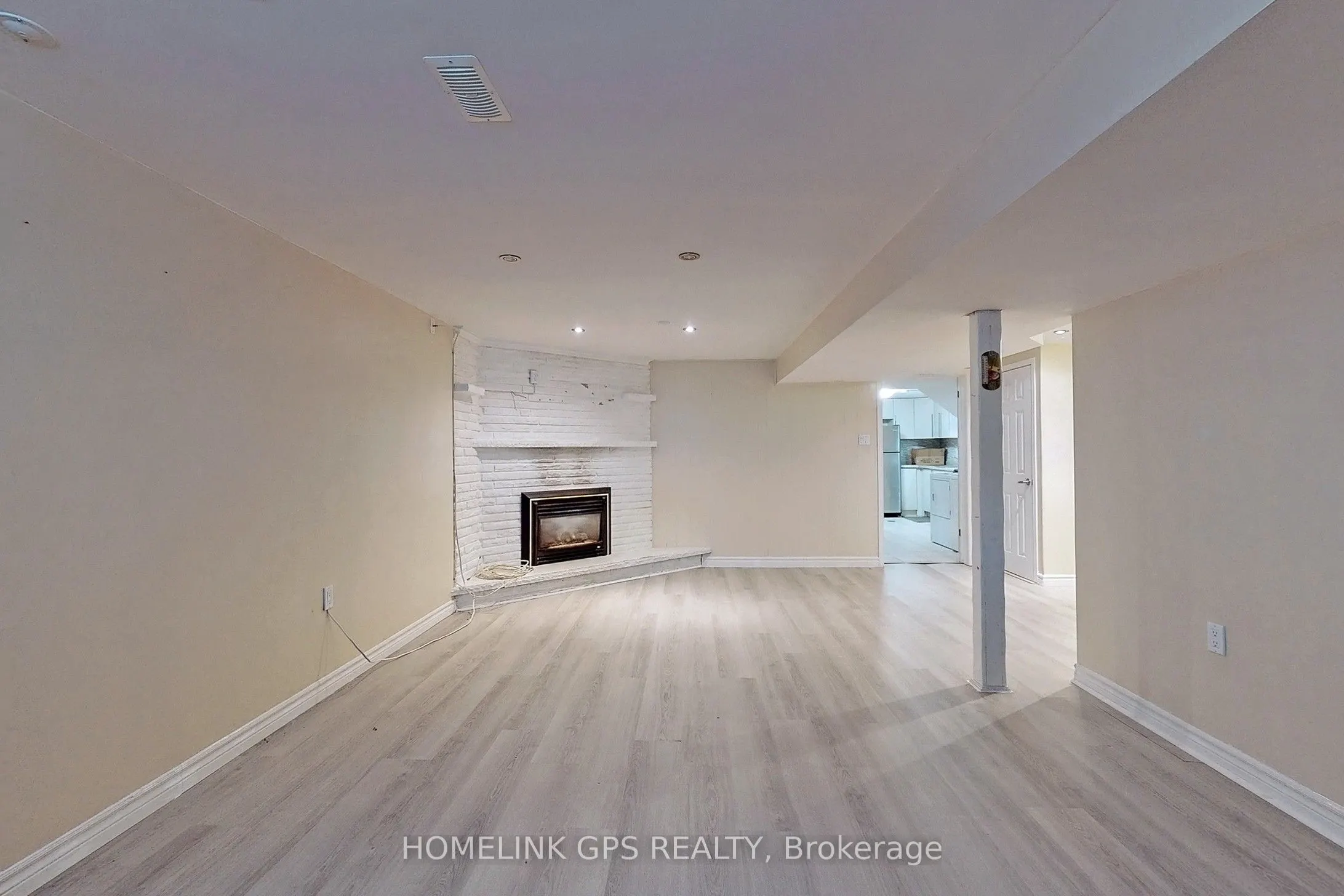 267 Elgin Mills Road W