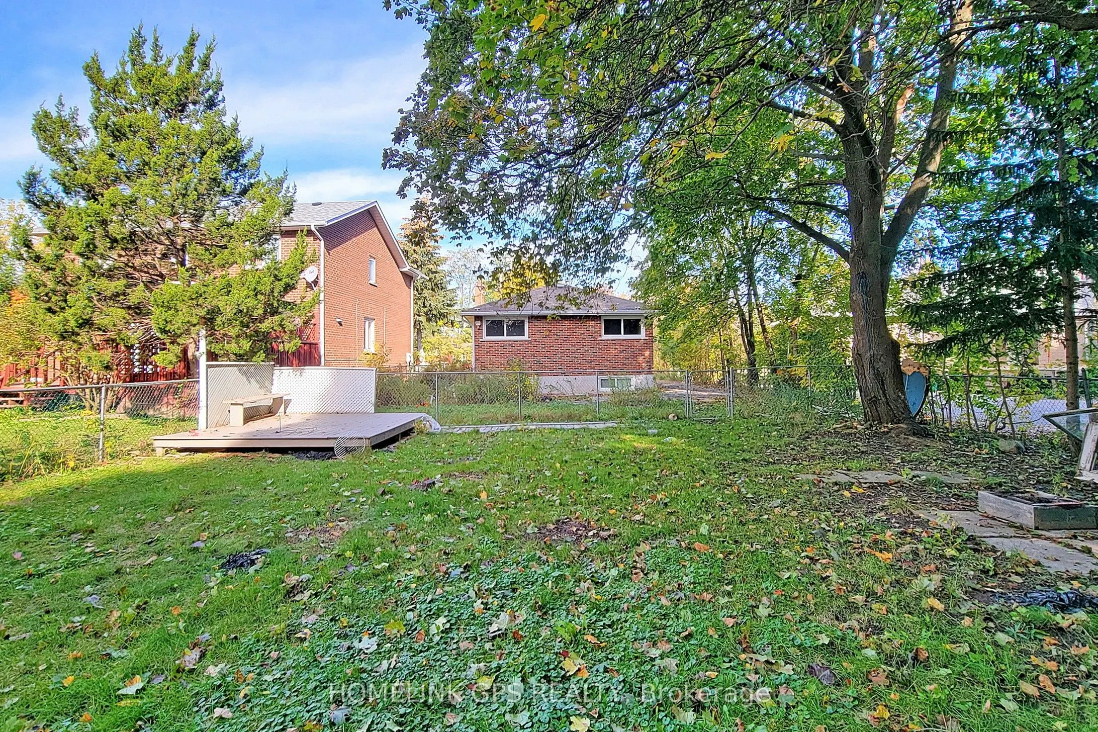 267 Elgin Mills Road W