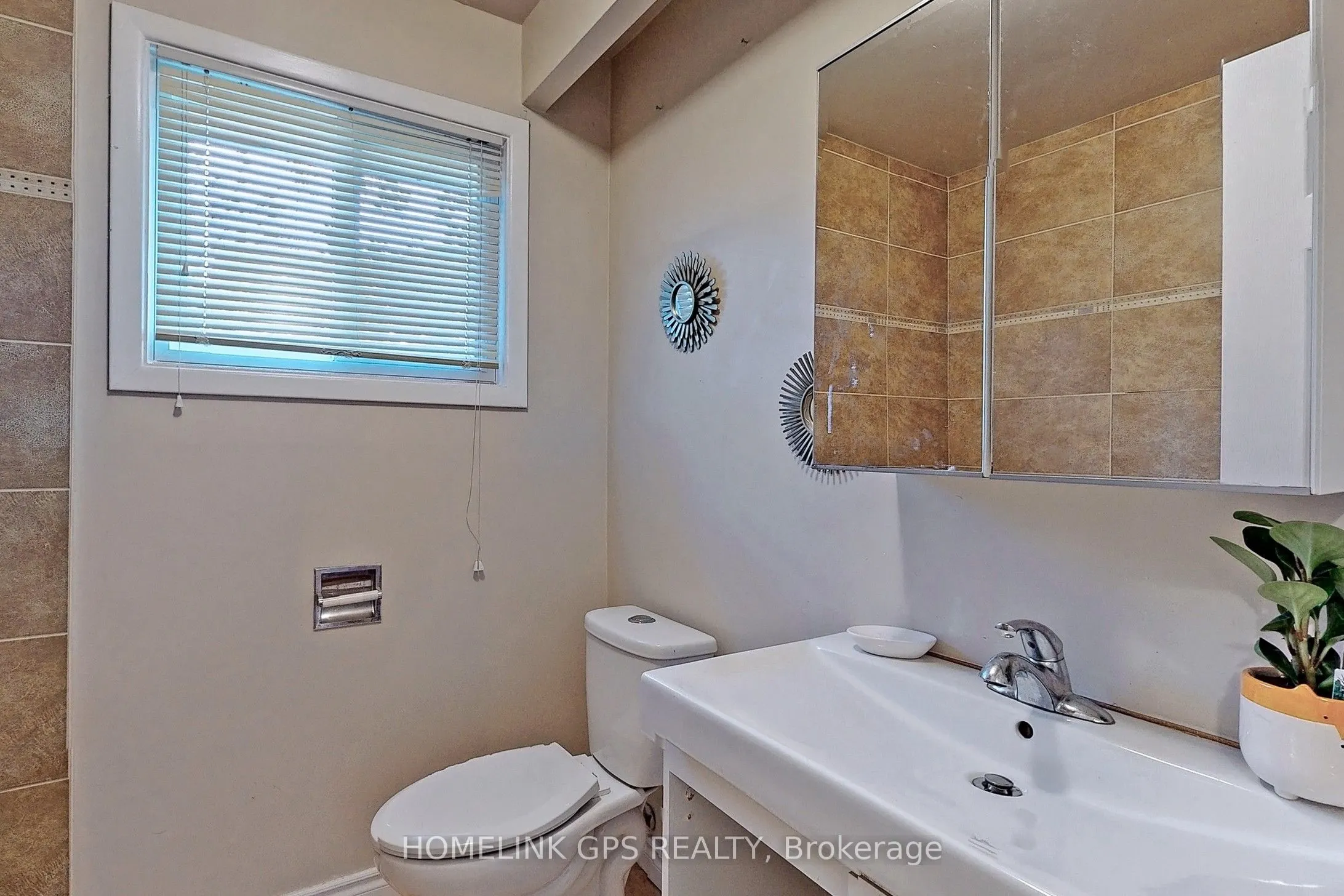 267 Elgin Mills Road W