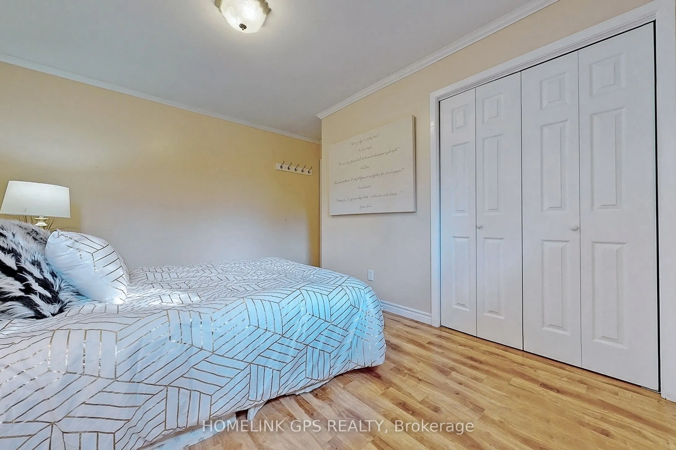 267 Elgin Mills Road W