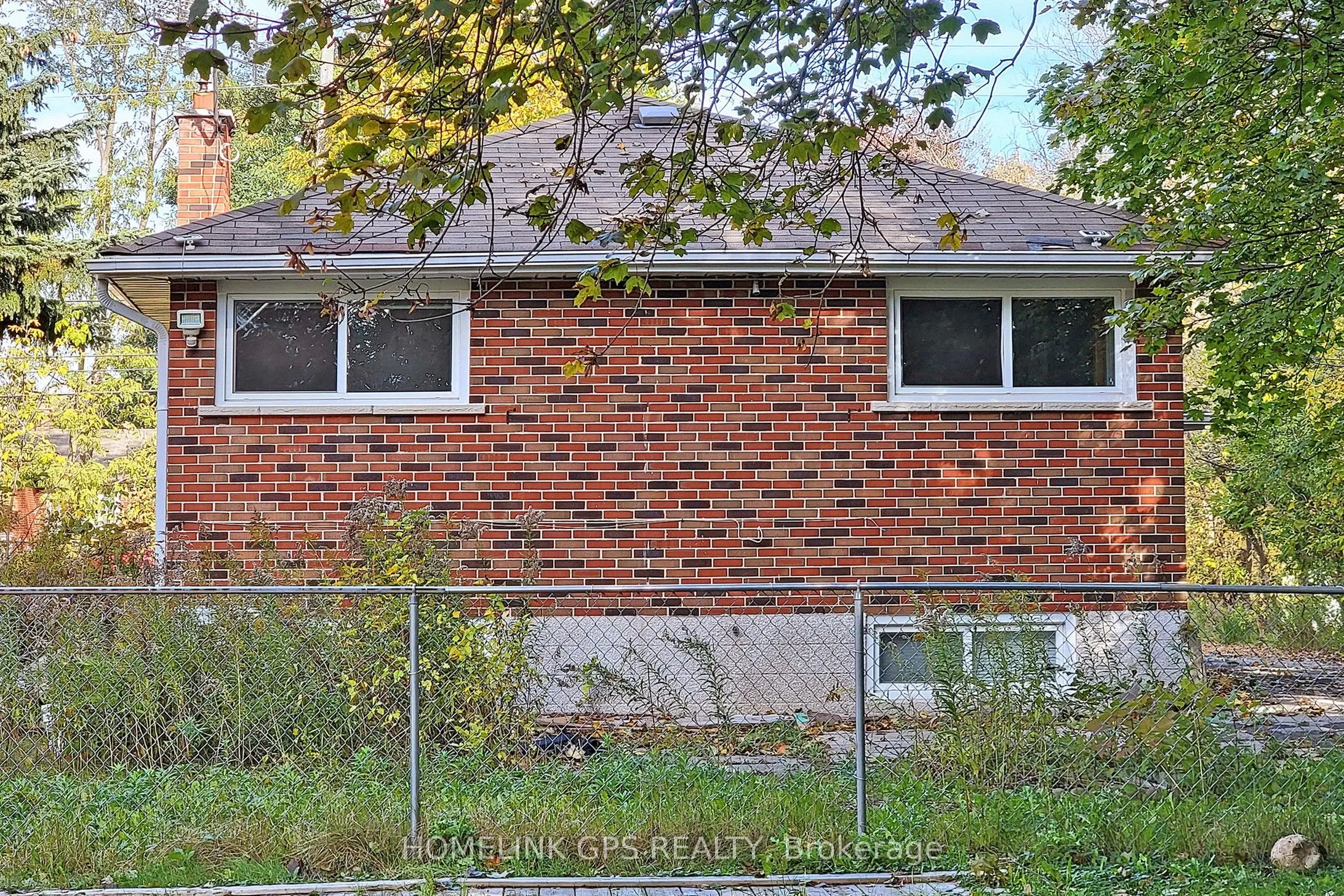 267 Elgin Mills Road W