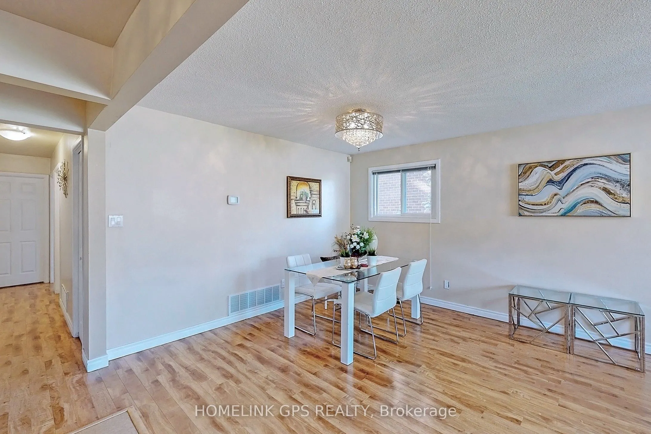 267 Elgin Mills Road W