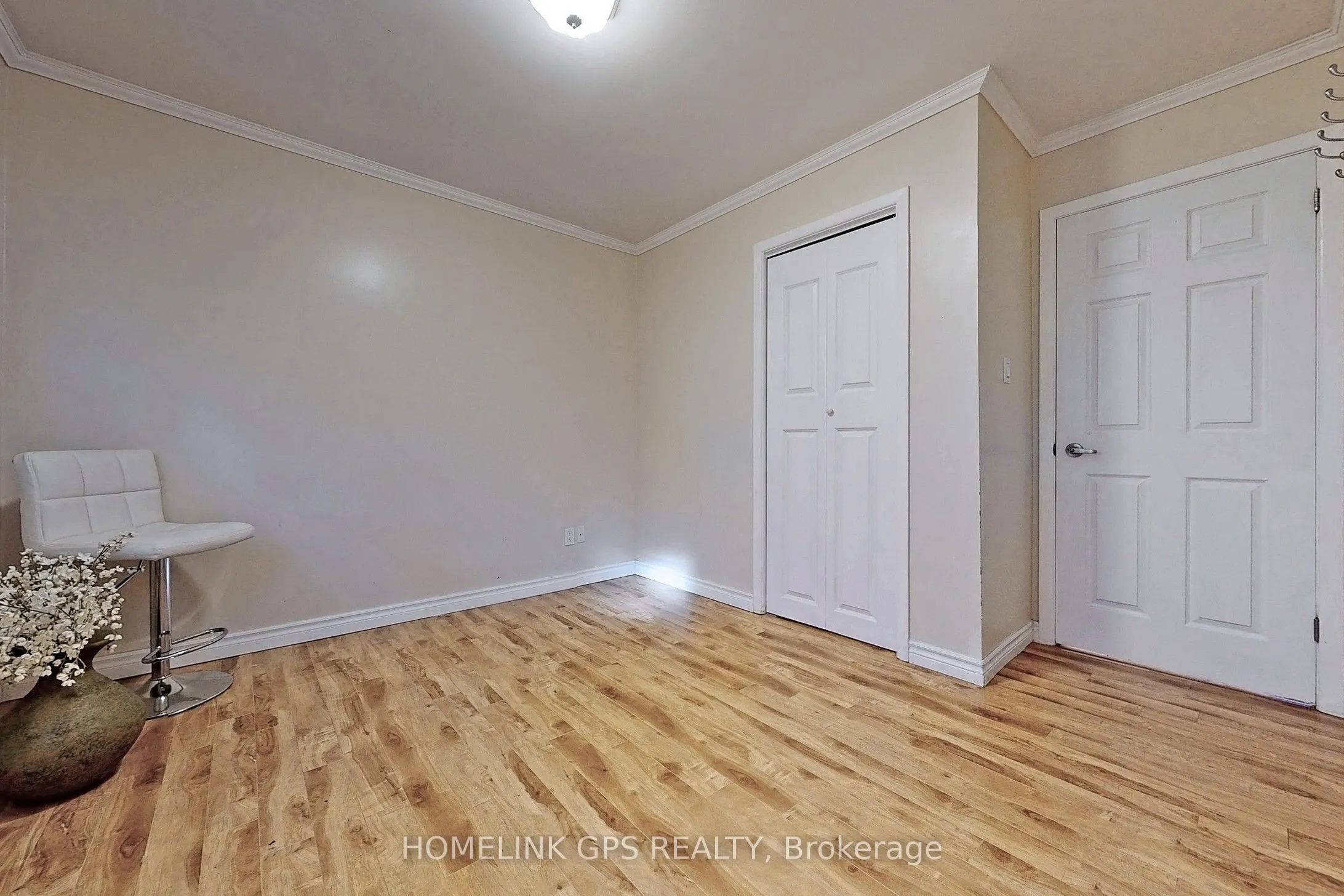267 Elgin Mills Road W