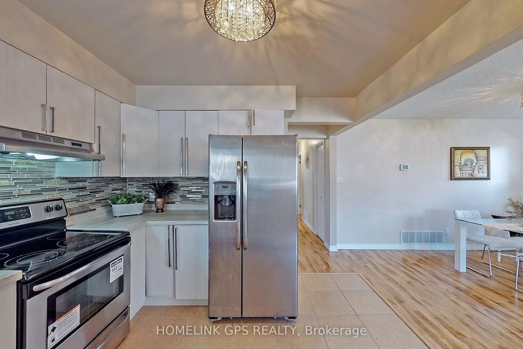 267 Elgin Mills Road W
