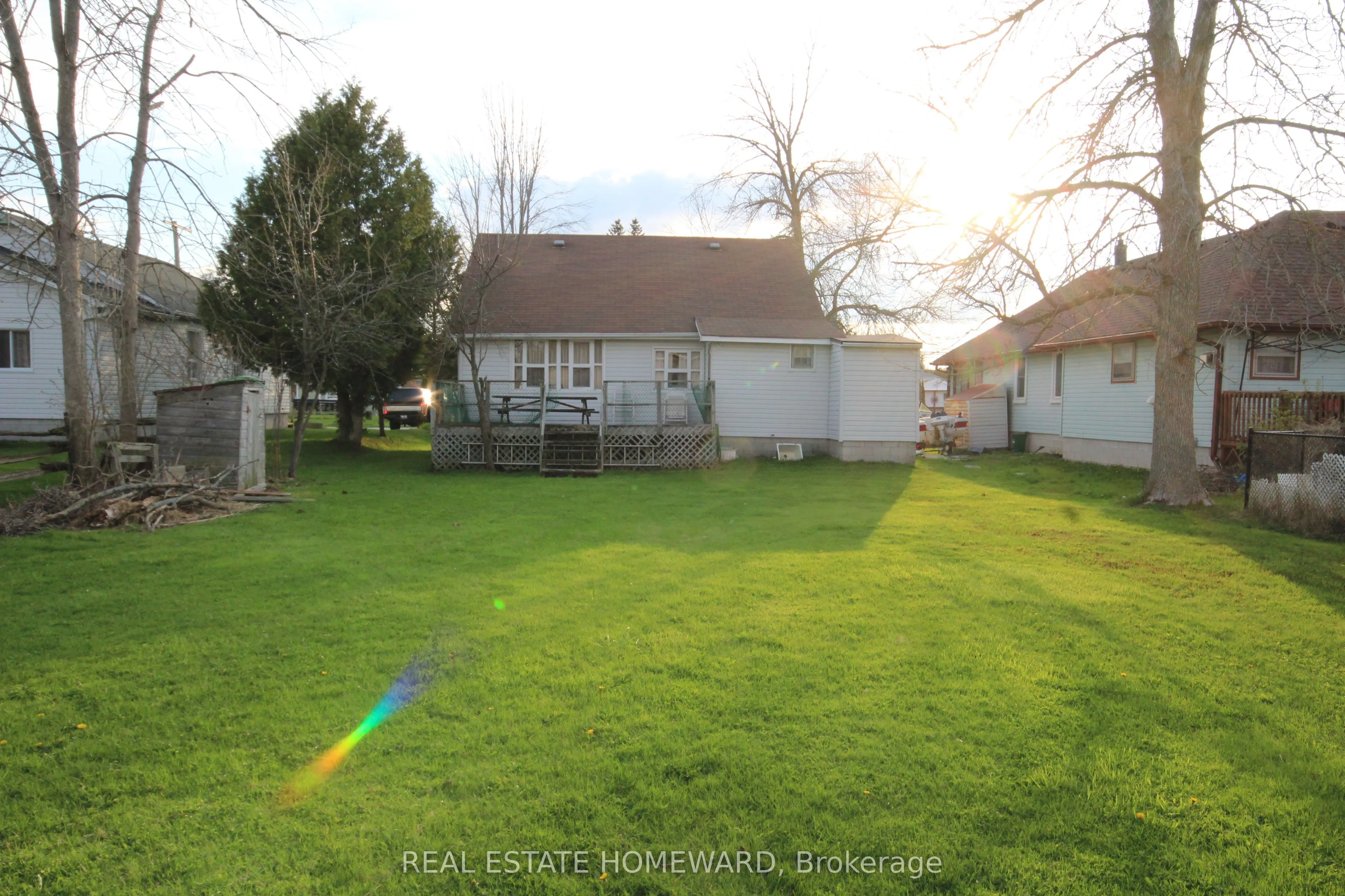 27125 Woodbine Avenue