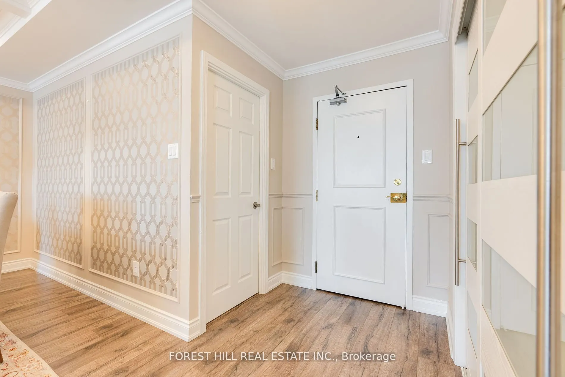 30 Harding Boulevard W #Ph01