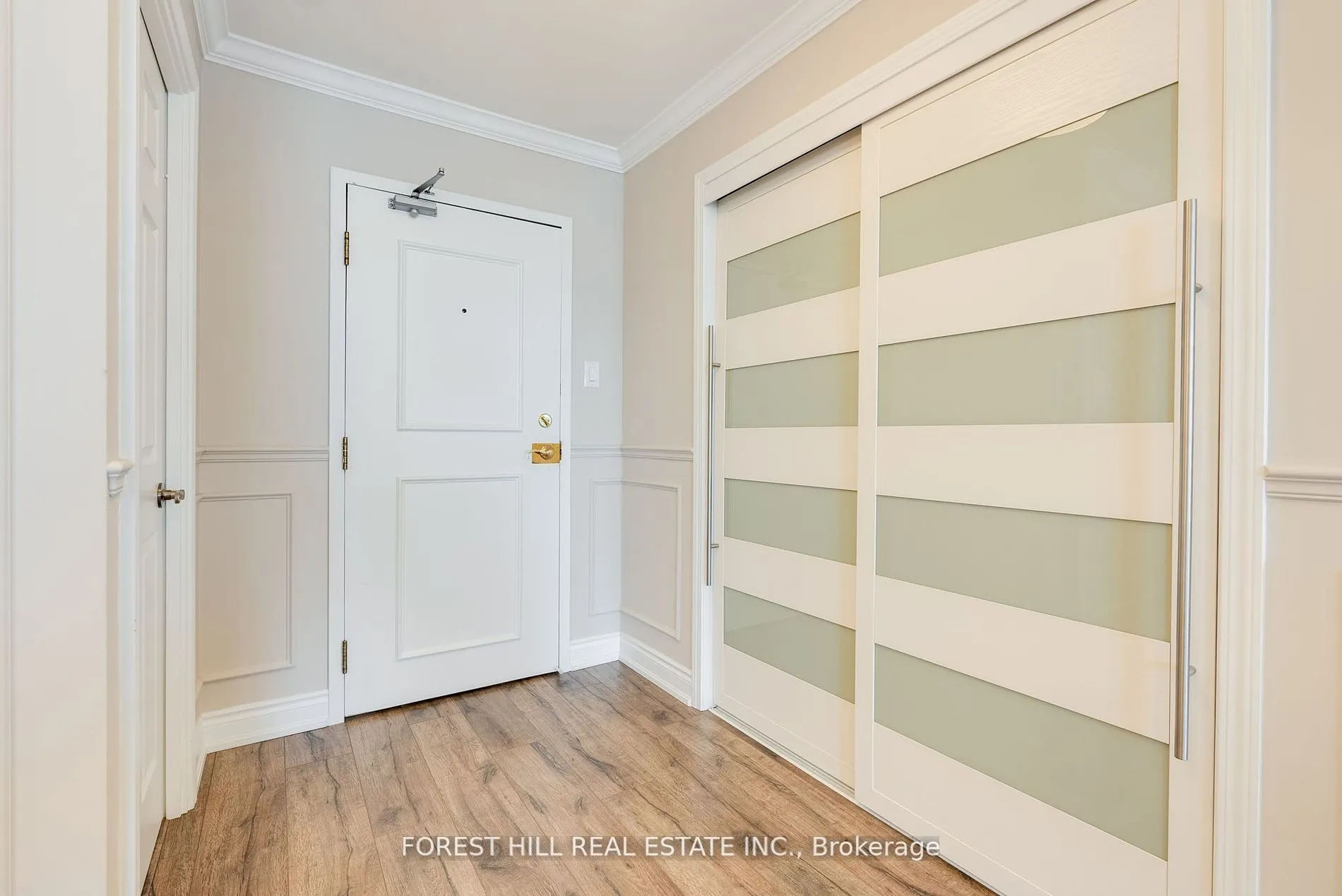 30 Harding Boulevard W #Ph01