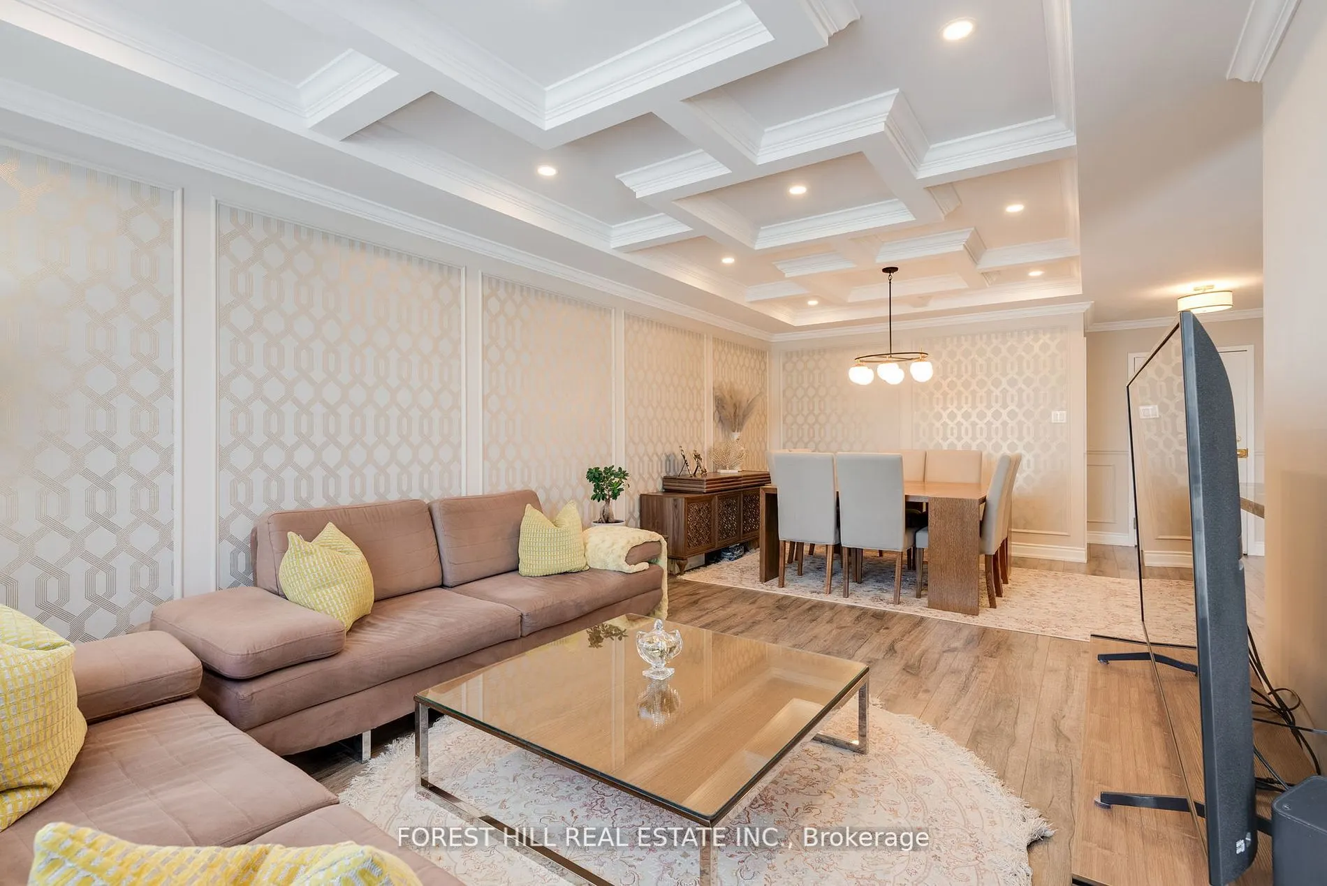 30 Harding Boulevard W #Ph01