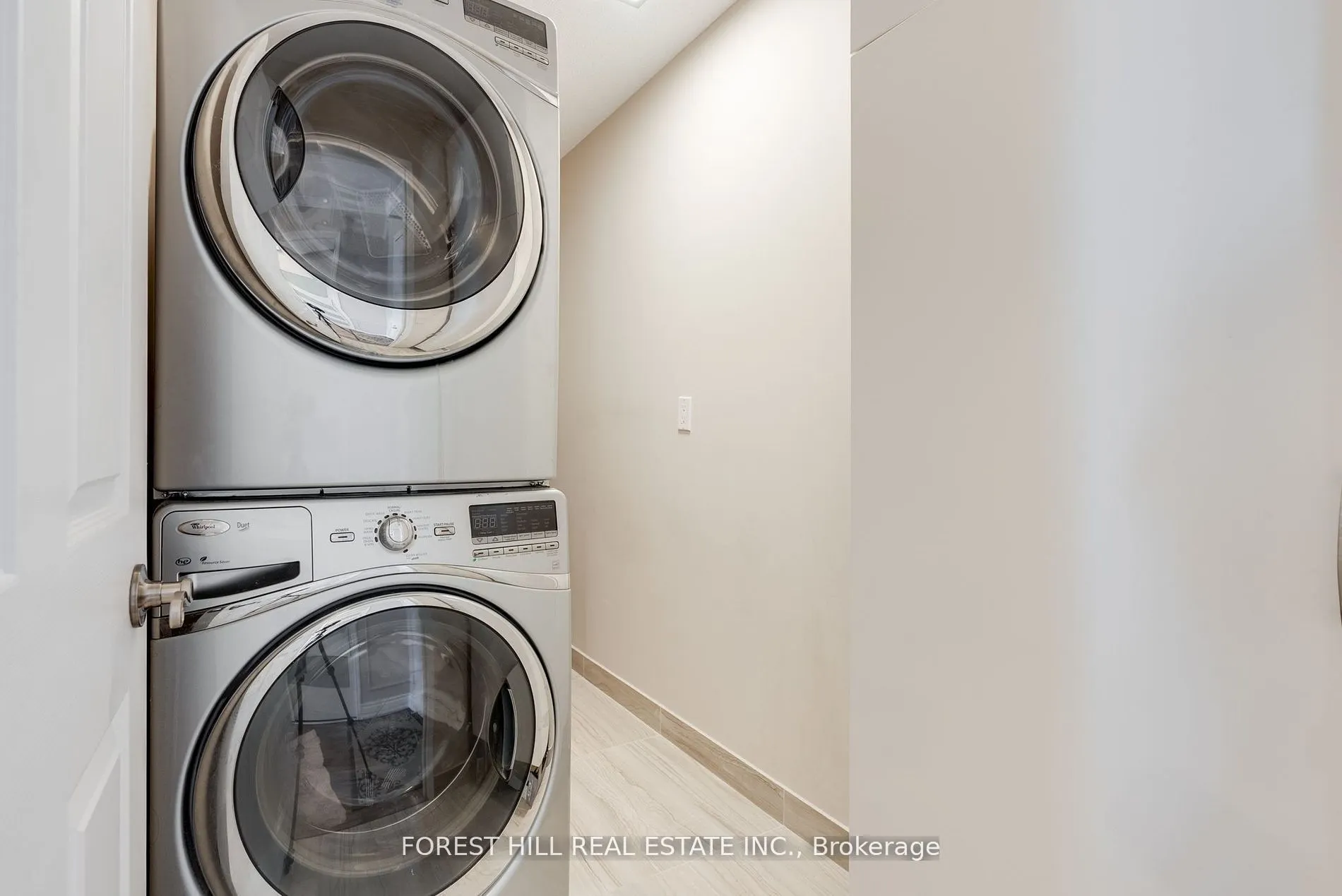 30 Harding Boulevard W #Ph01