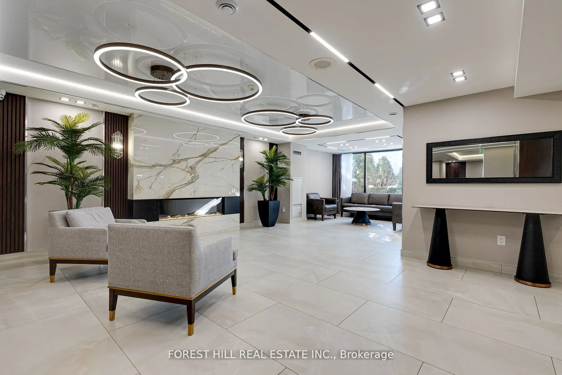 30 Harding Boulevard W, #Ph01