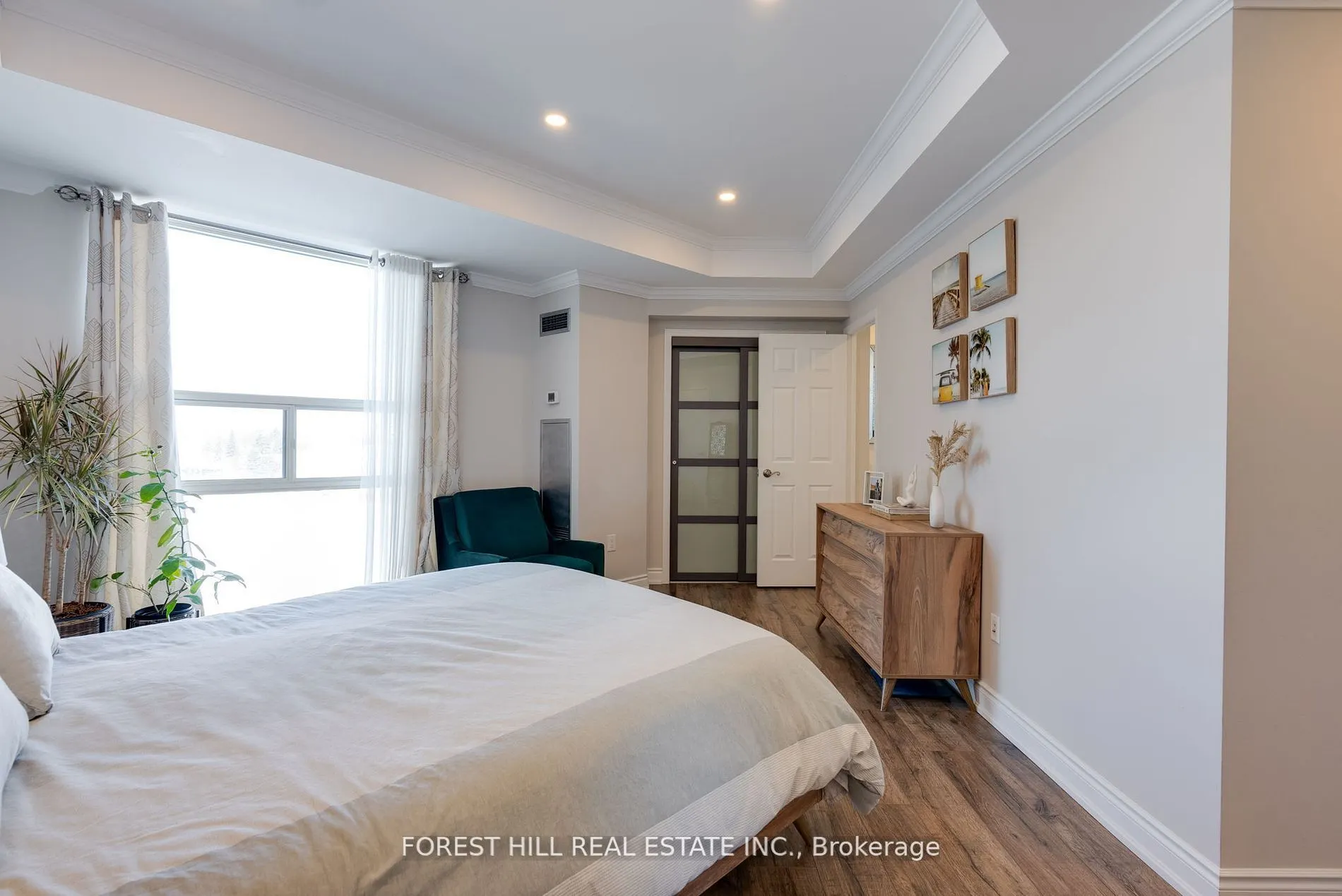 30 Harding Boulevard W #Ph01