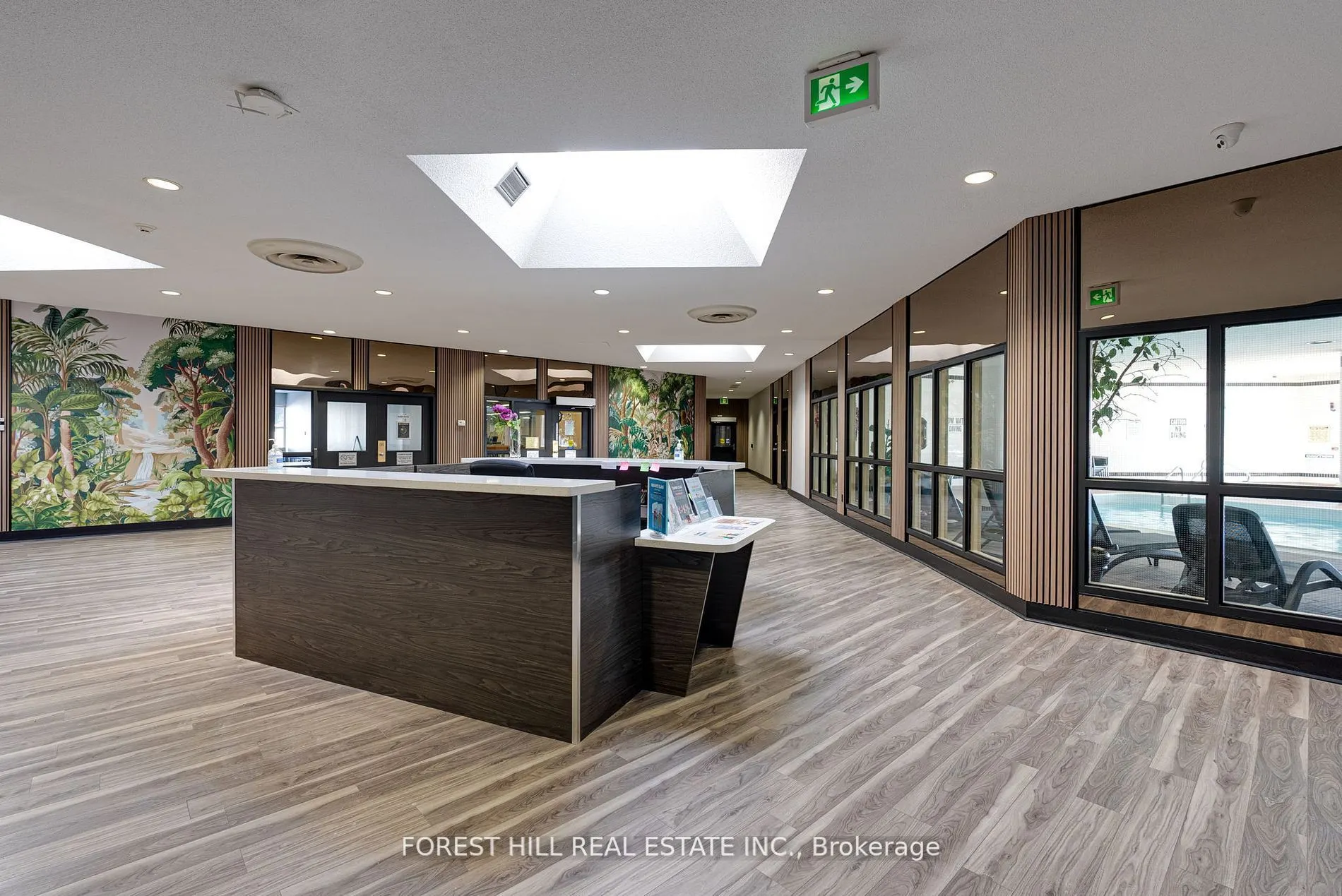 30 Harding Boulevard W #Ph01