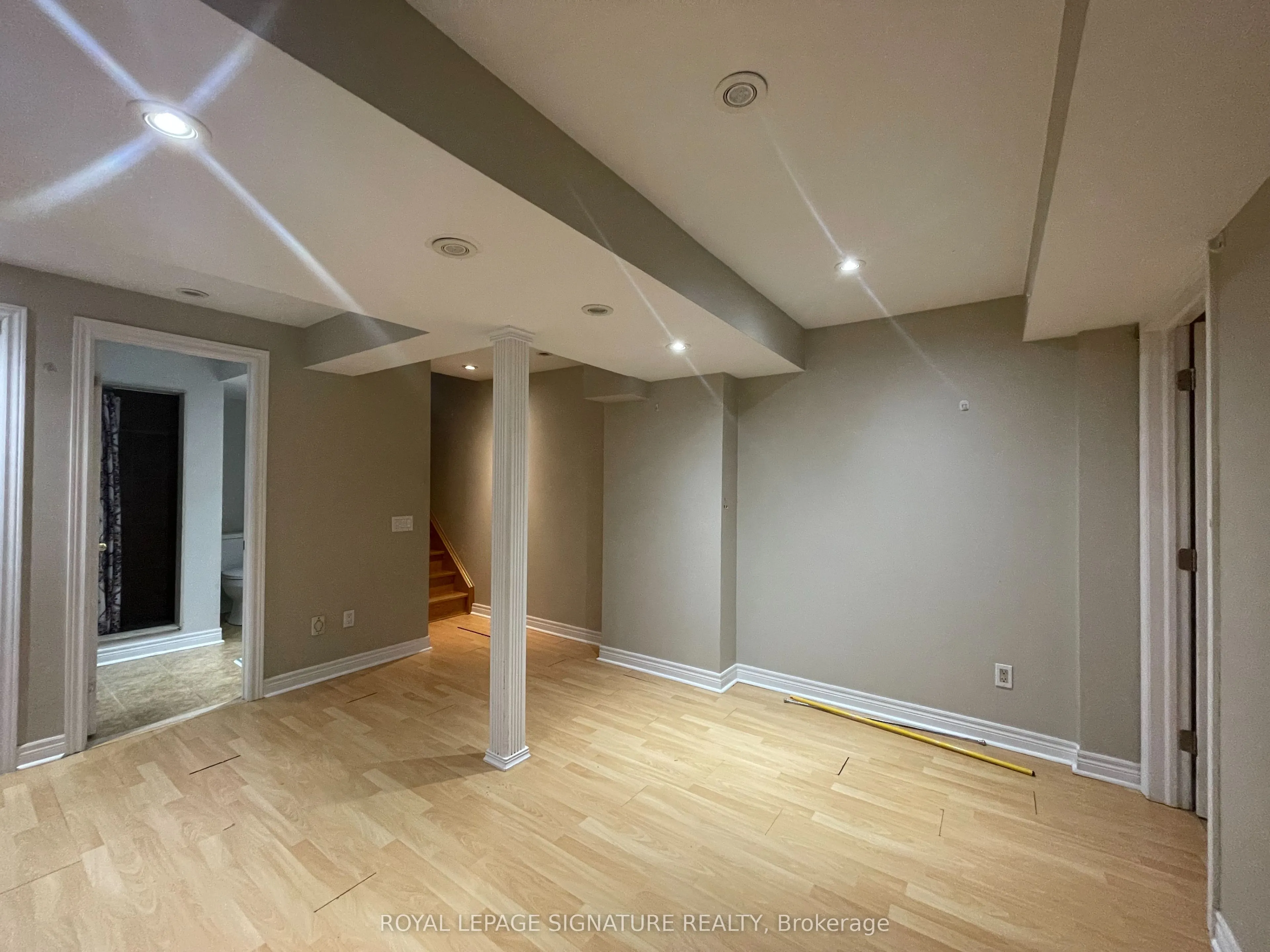 56 National Pine Drive, #Lower