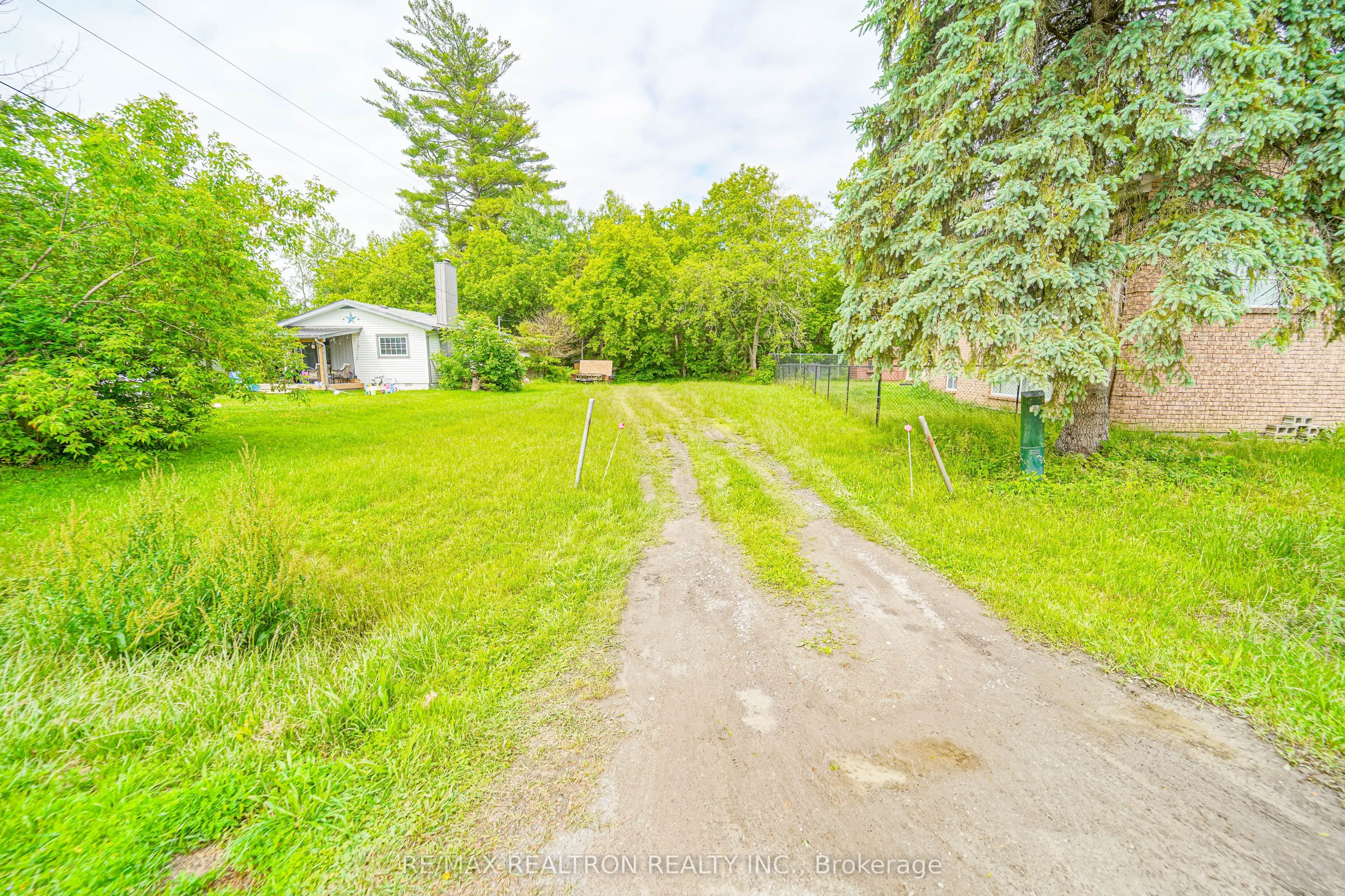100 Dunkirk Avenue