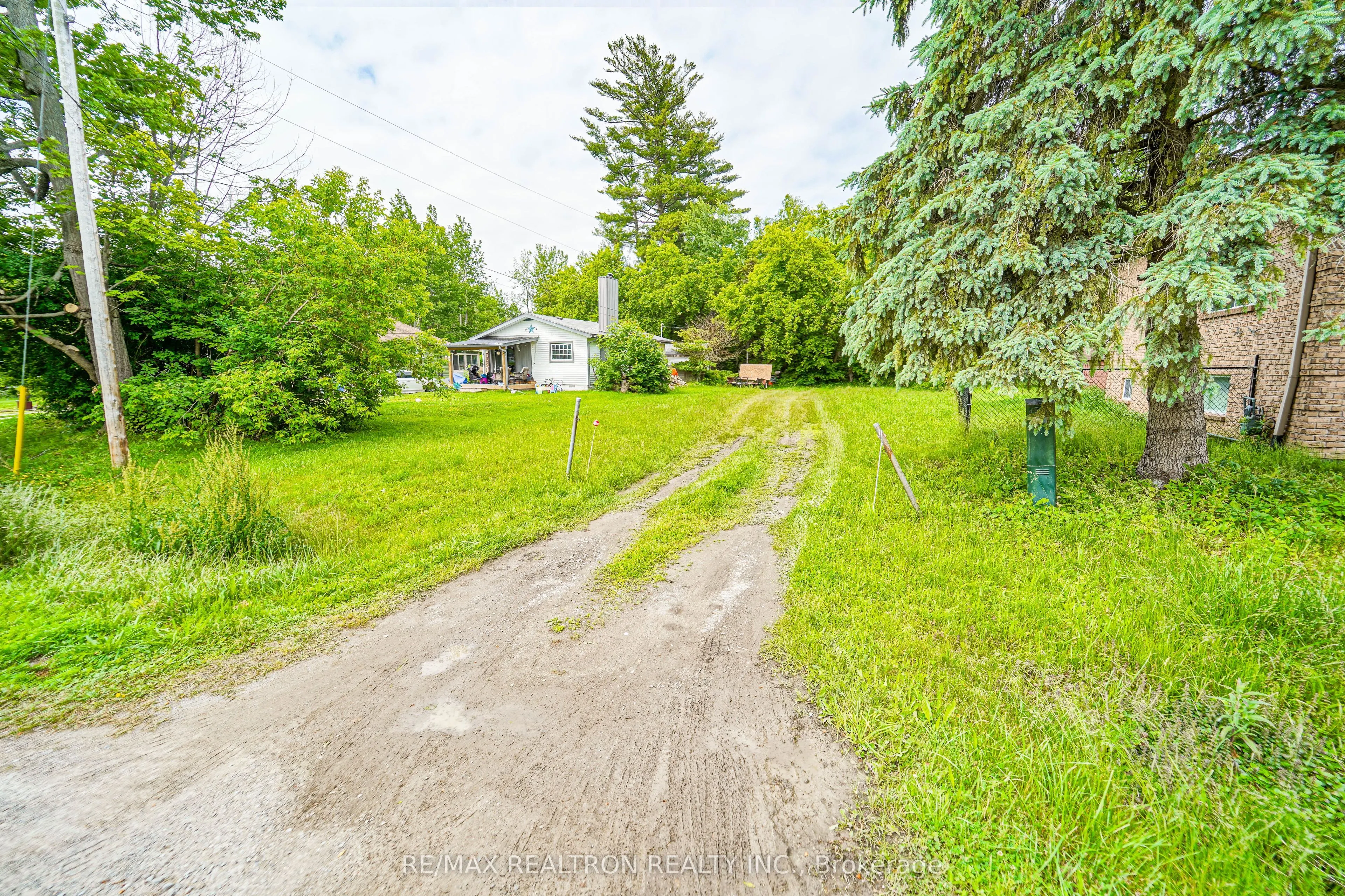 100 Dunkirk Avenue