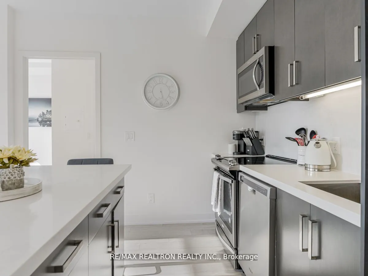333 Sea Ray Avenue, #D418