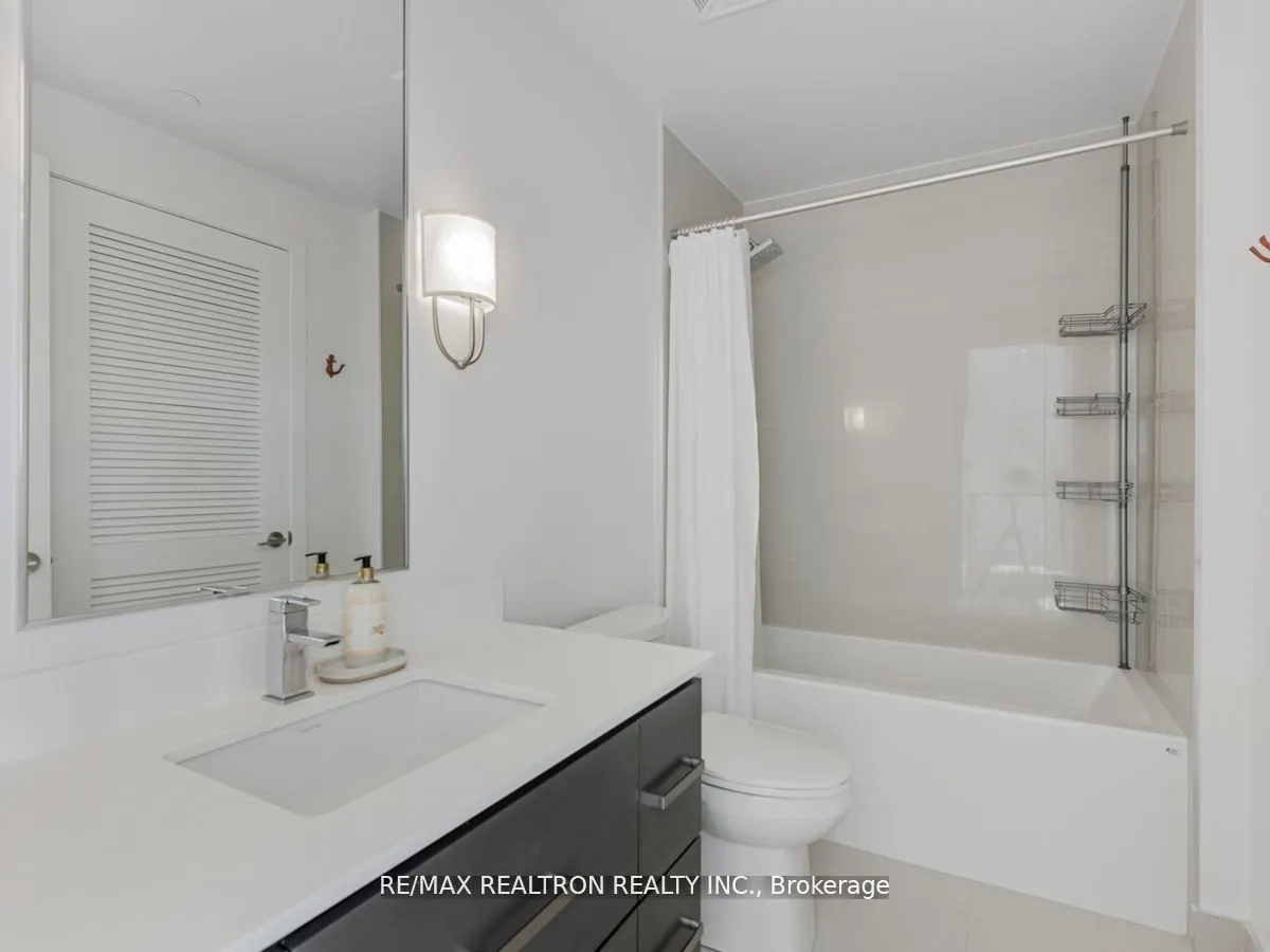 333 Sea Ray Avenue, #D418