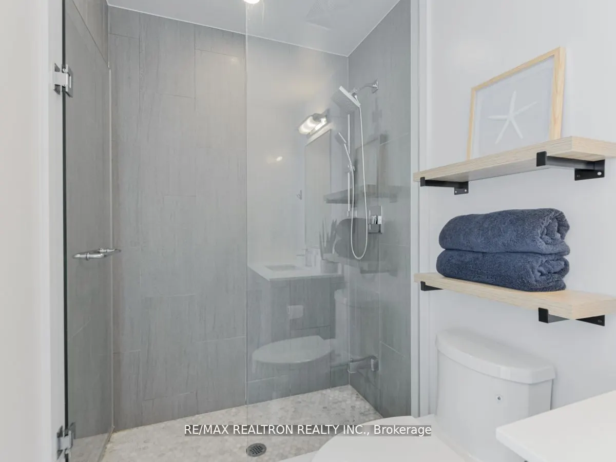 333 Sea Ray Avenue, #D418
