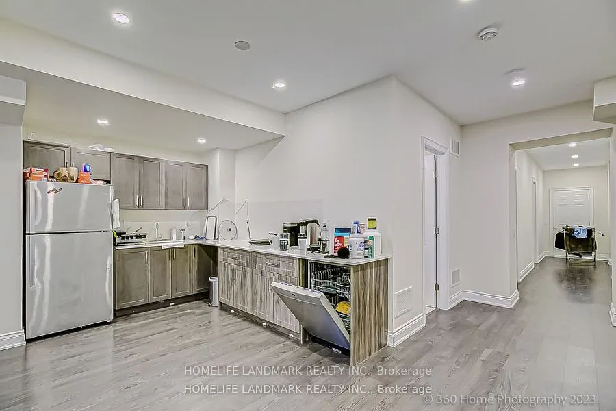 15 Little Celeste Court