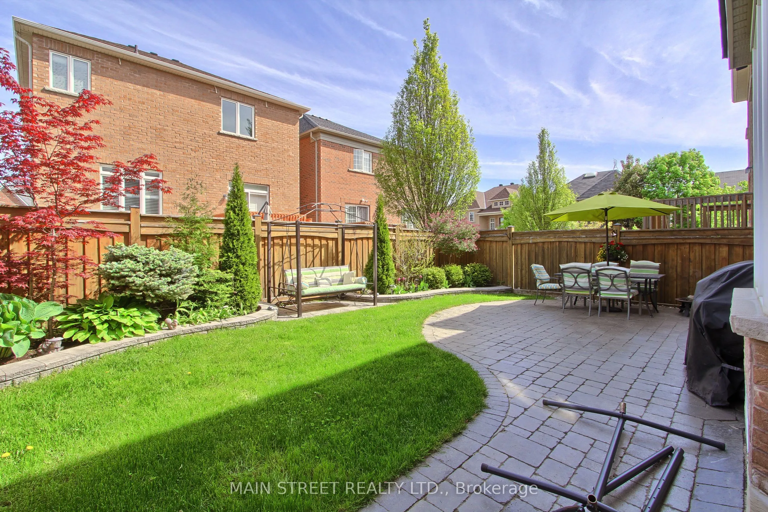 6 Amstel Avenue