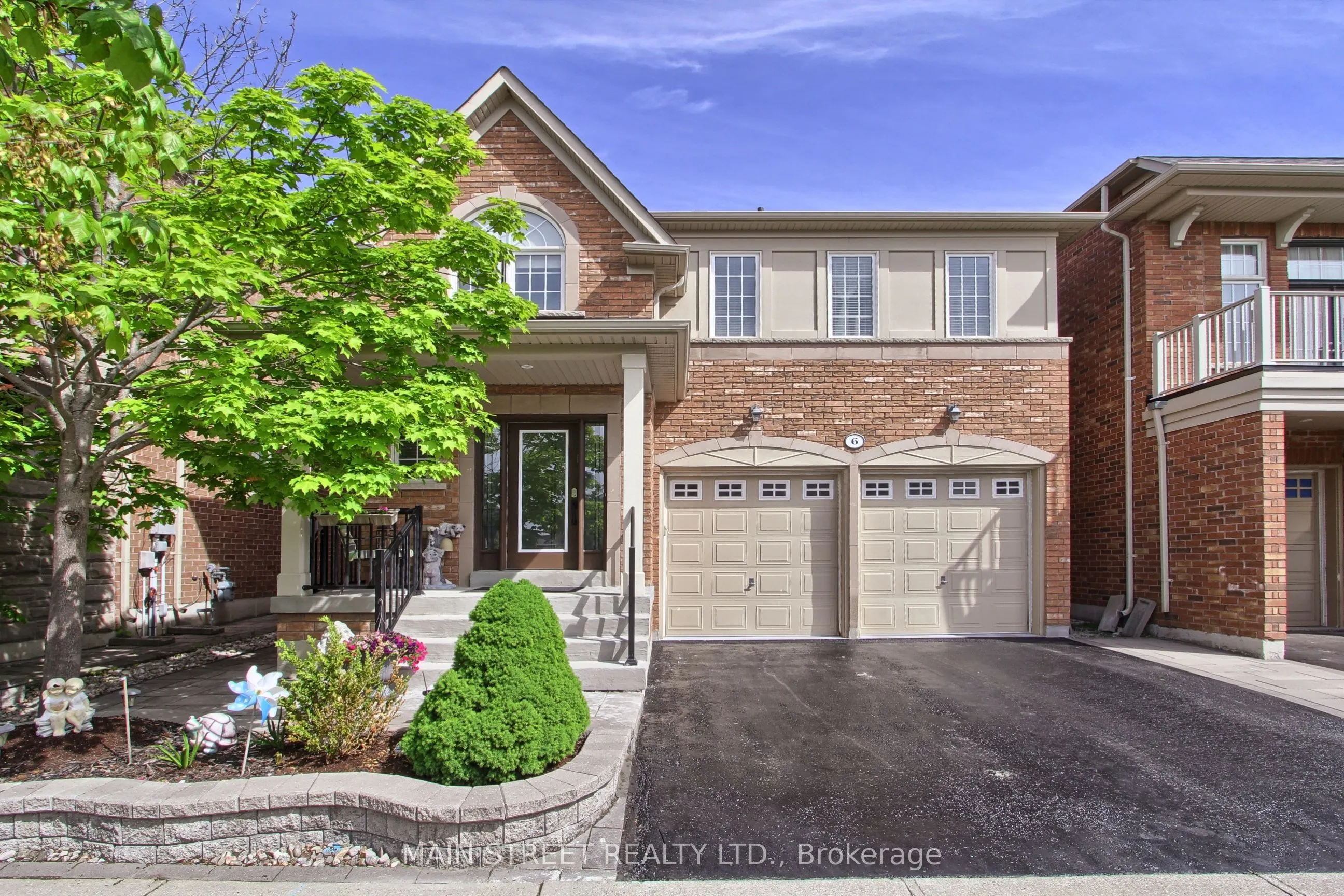 6 Amstel Avenue