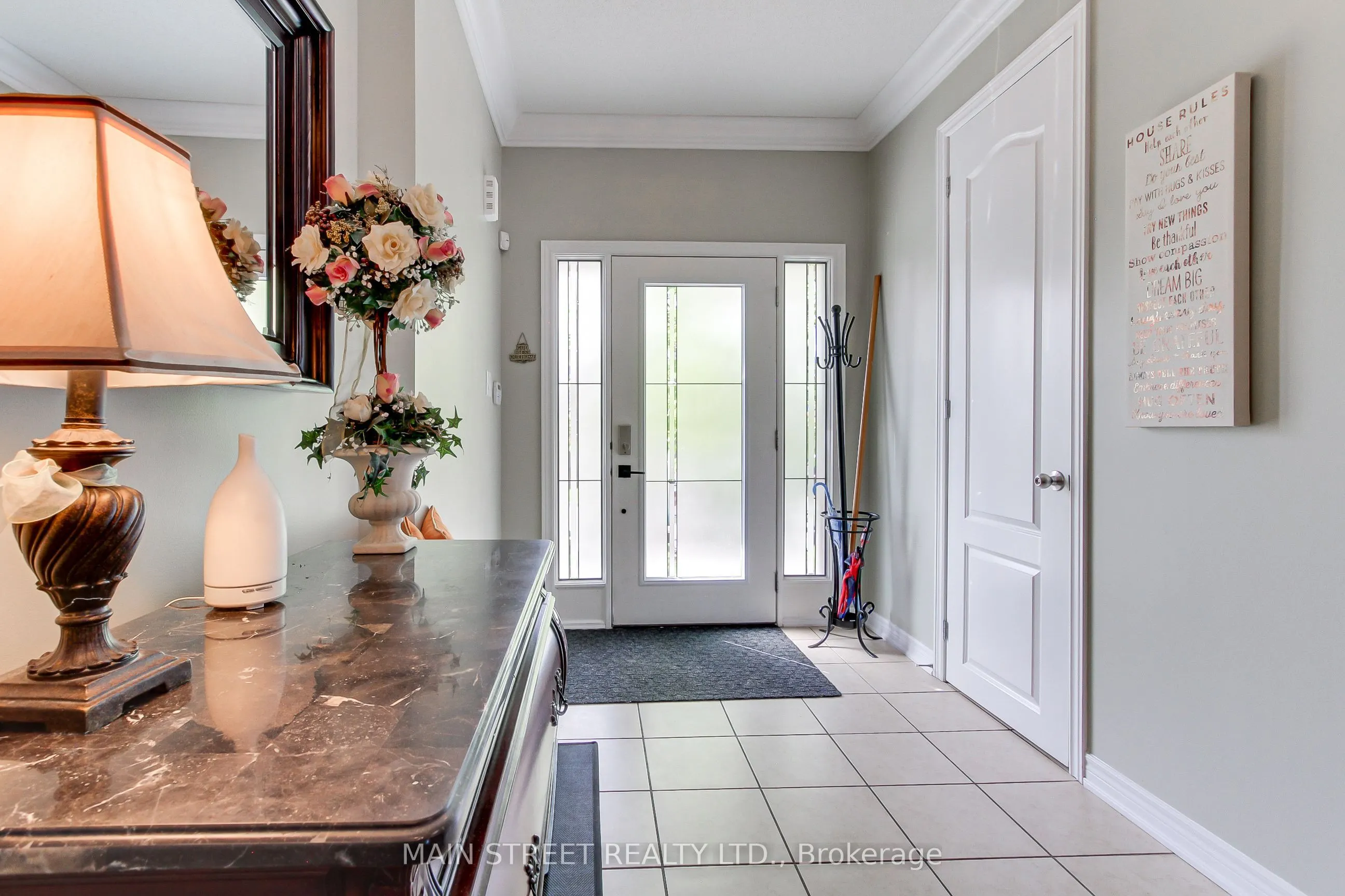 6 Amstel Avenue
