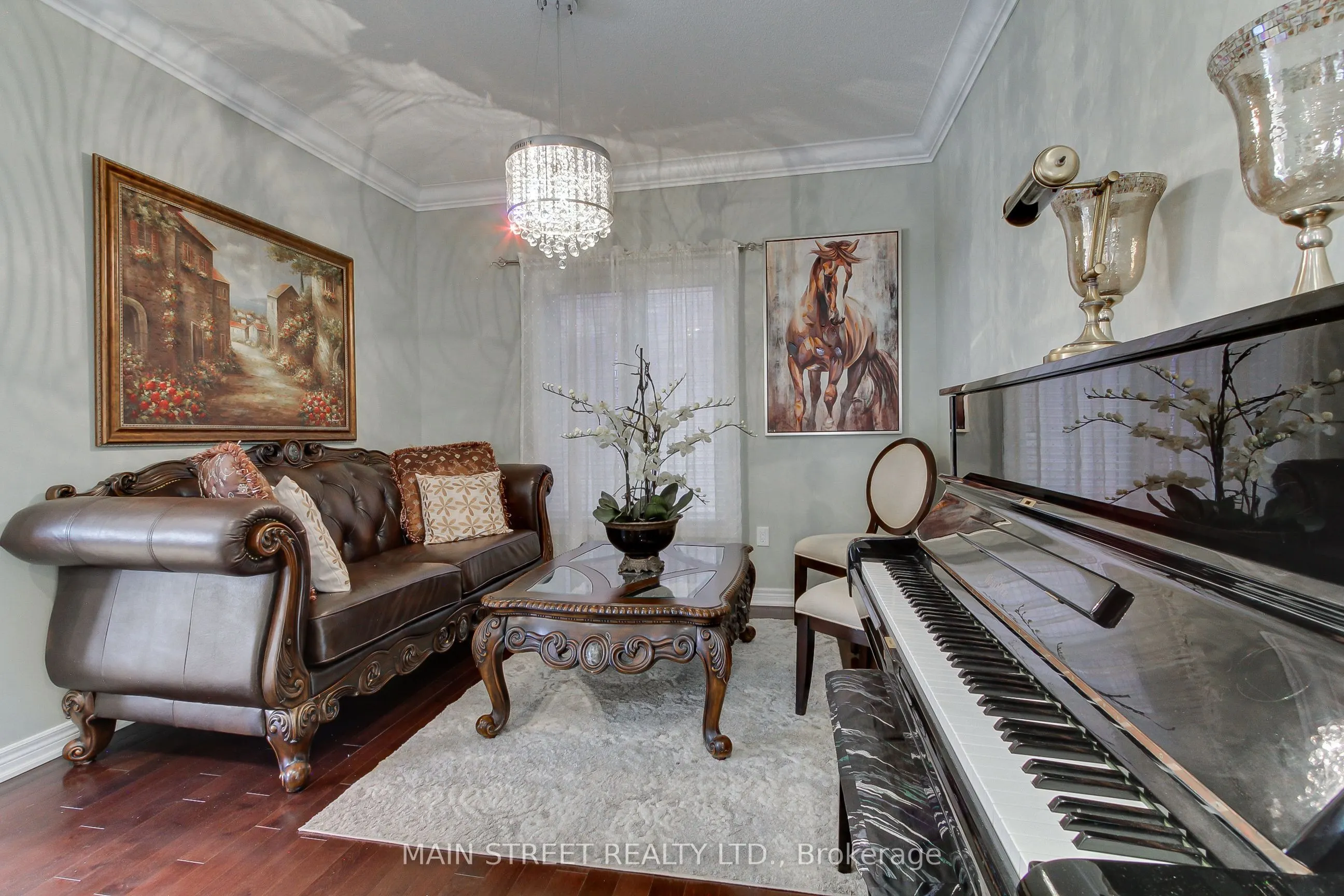 6 Amstel Avenue
