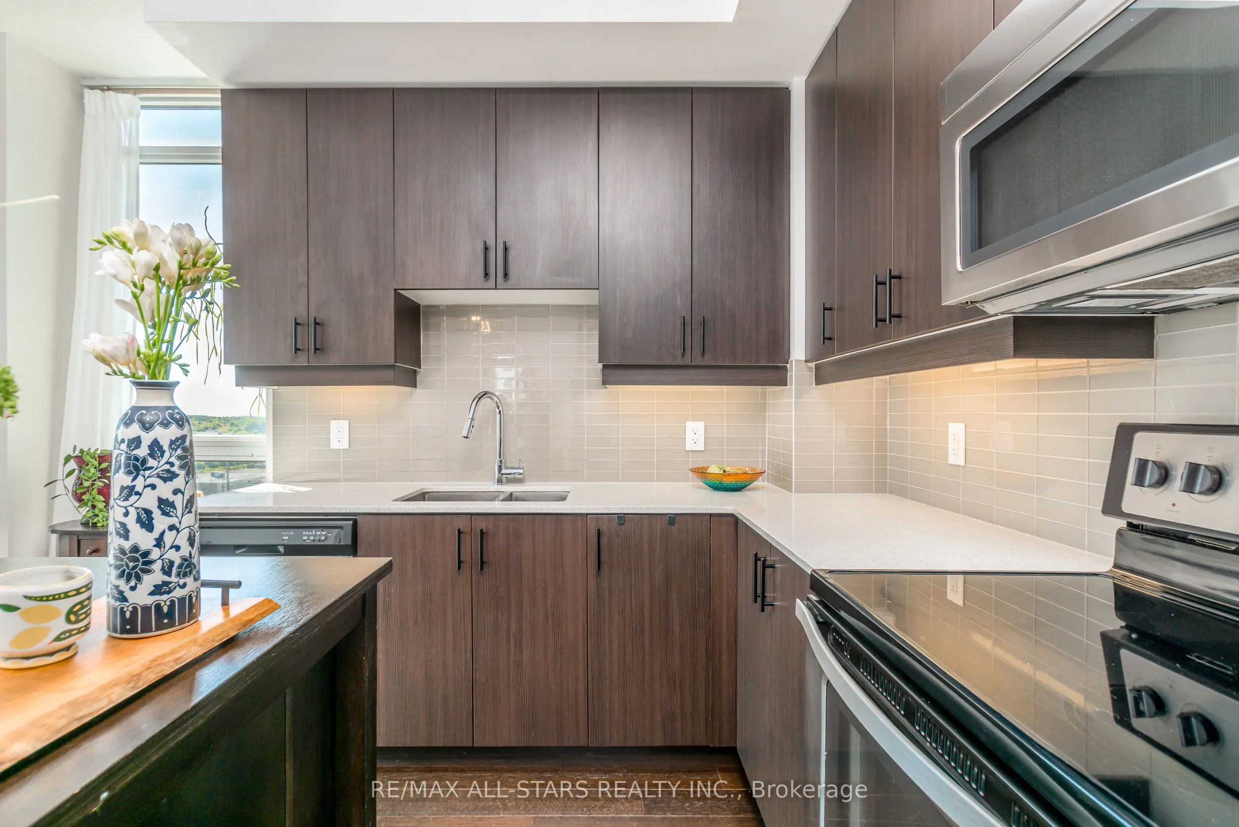 9582 Markham Road, #911