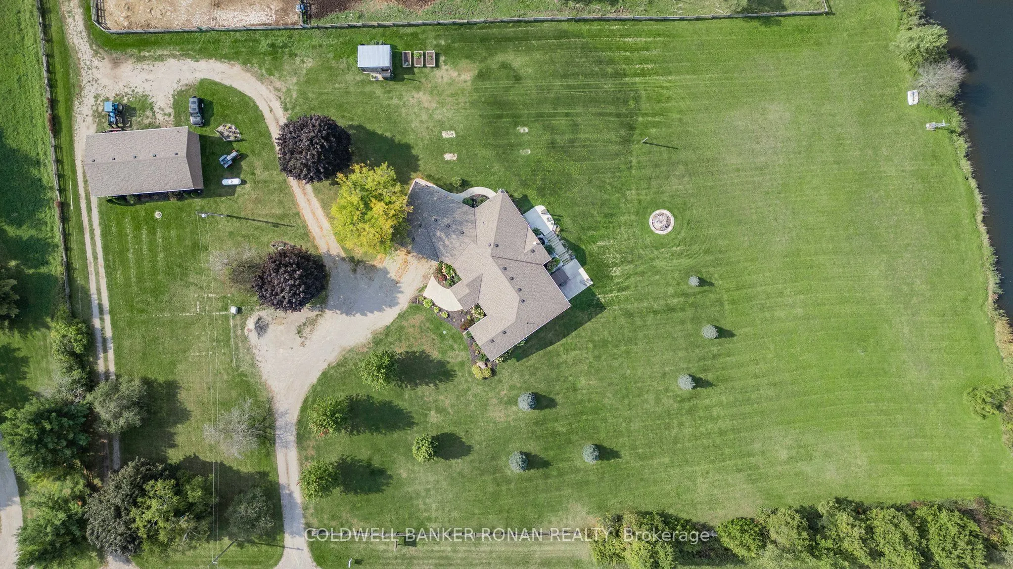 5174 Concession Rd 4