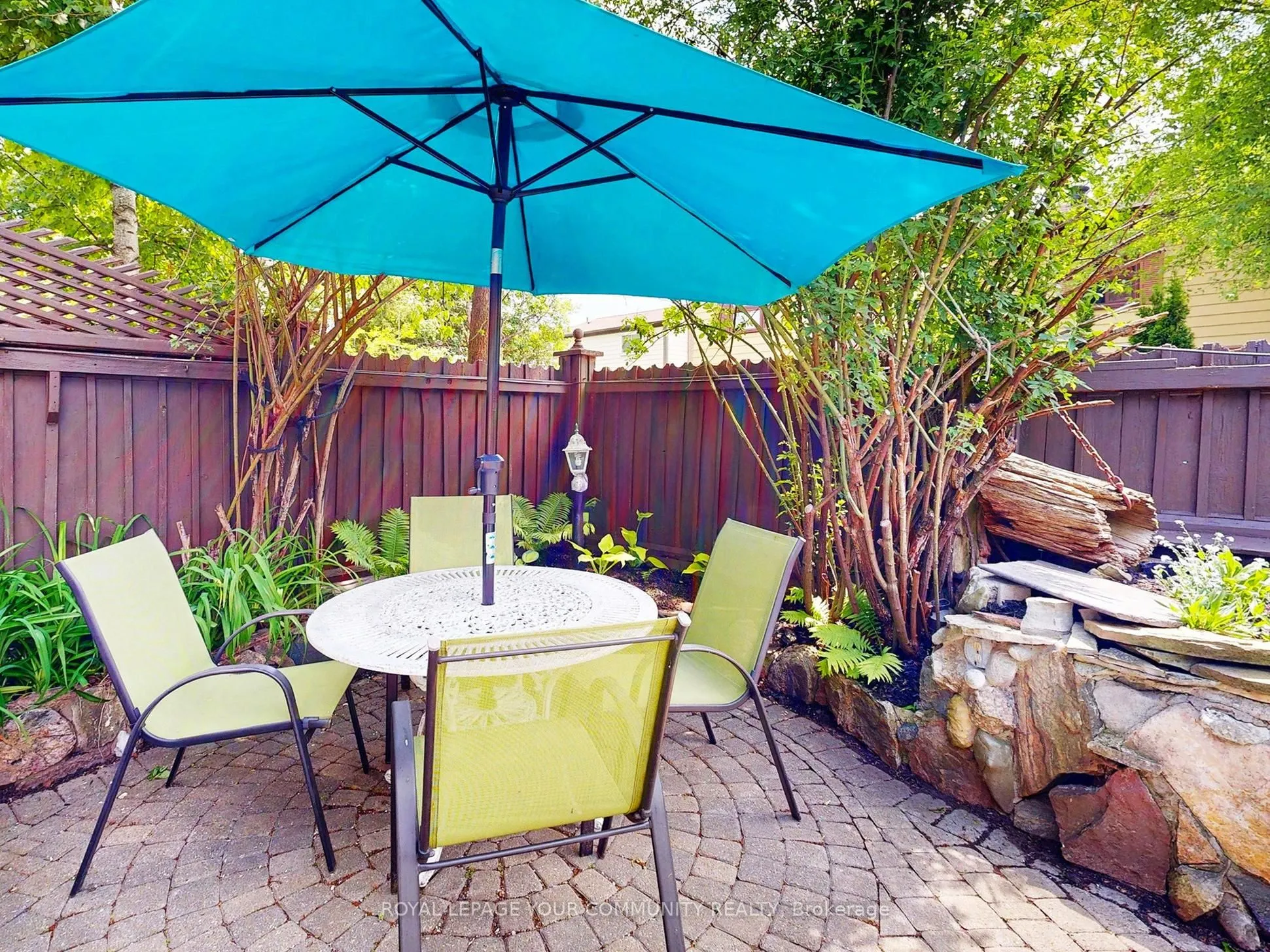 4 Kitsilano Crescent