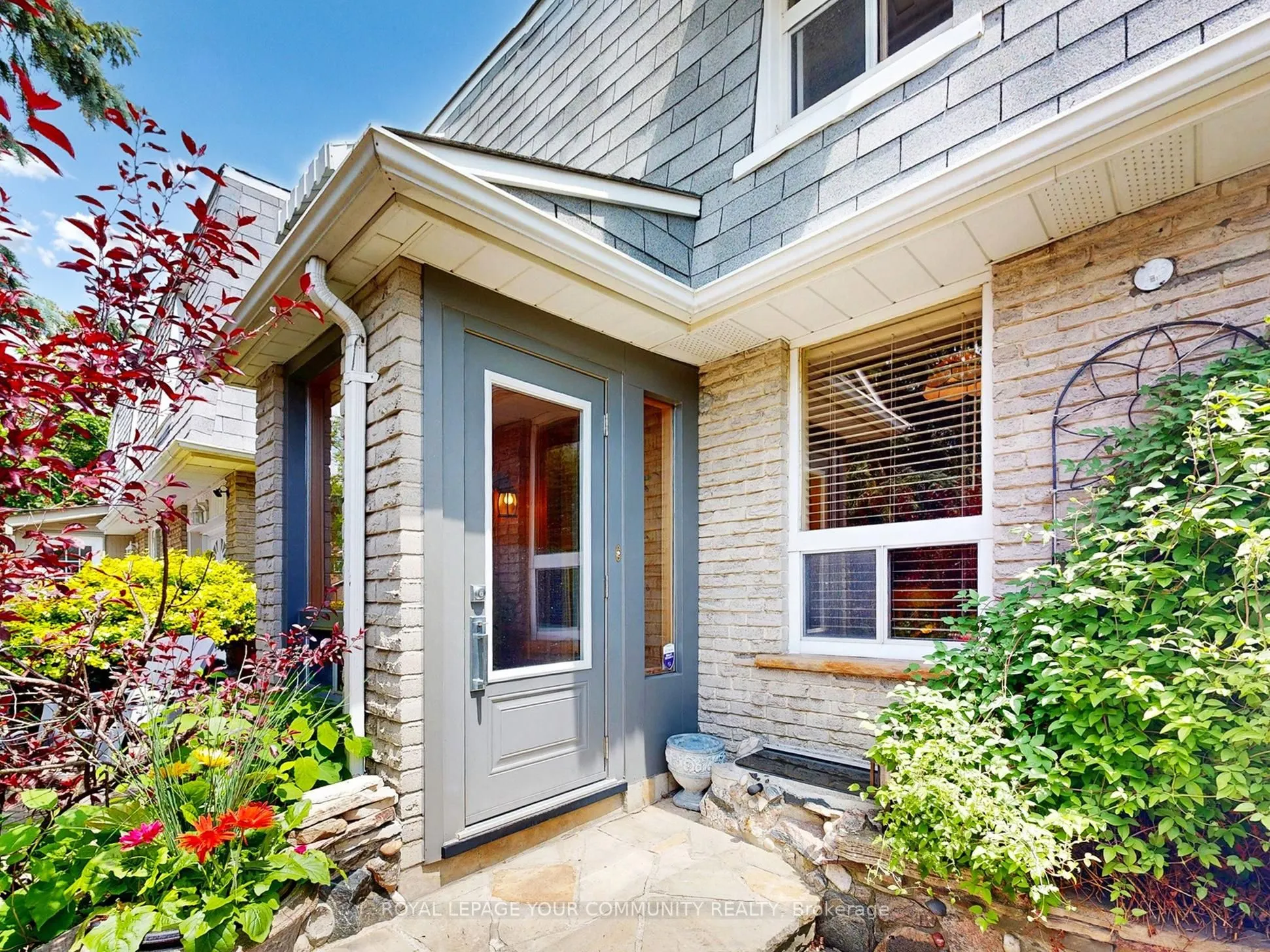 4 Kitsilano Crescent