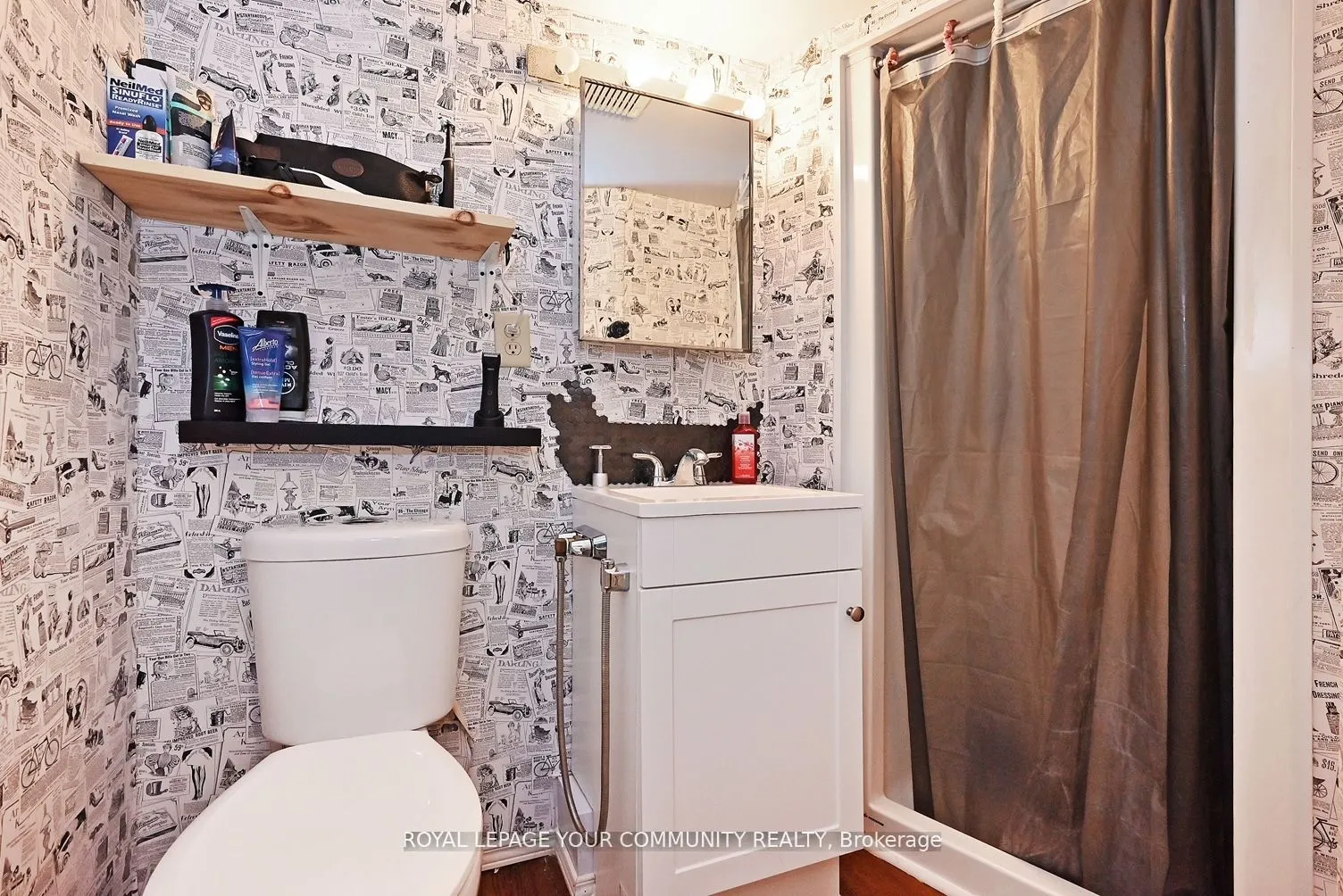 304 Maciver Boulevard, #11